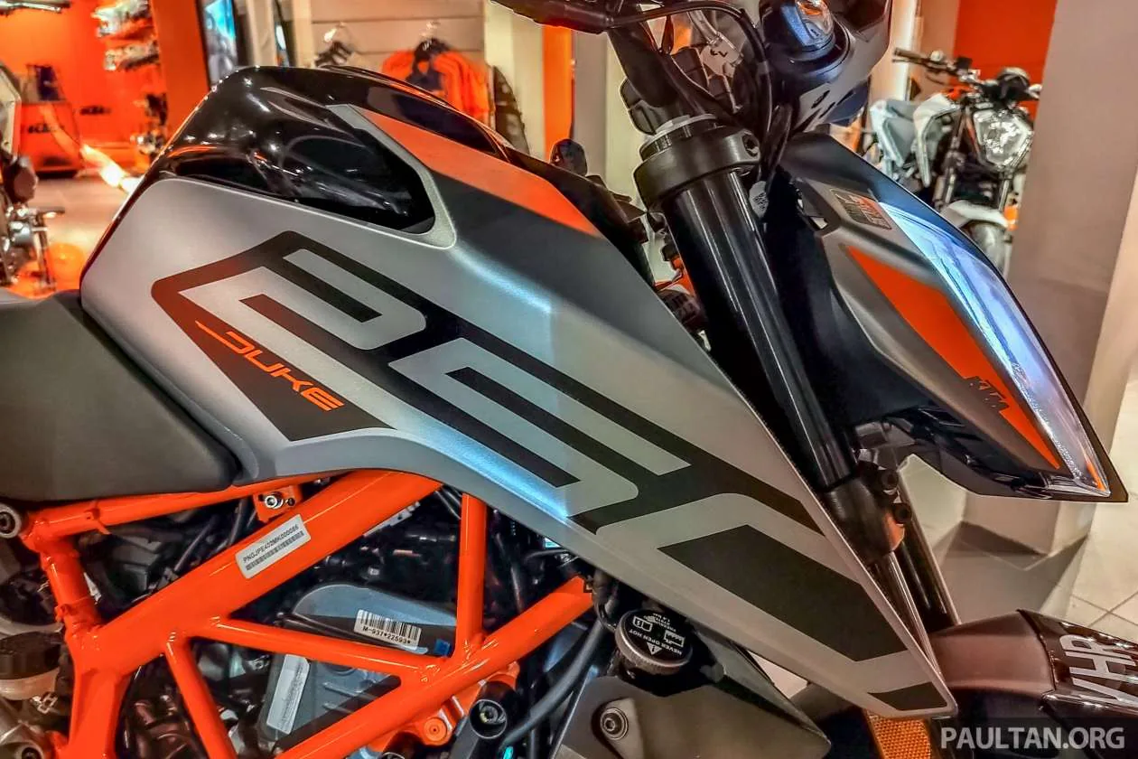 KTM Duke 250 2022 sẽ có bộ cánh mới hấp dẫn hơn, giá bán dự kiến không đổi