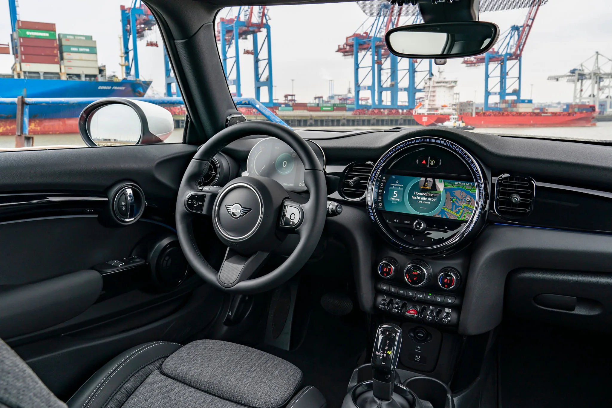 MINI 3-Cửa 2022: Mẫu hatchback hạng sang cá tính cho đô thị, giá 1.919 tỷ đồng