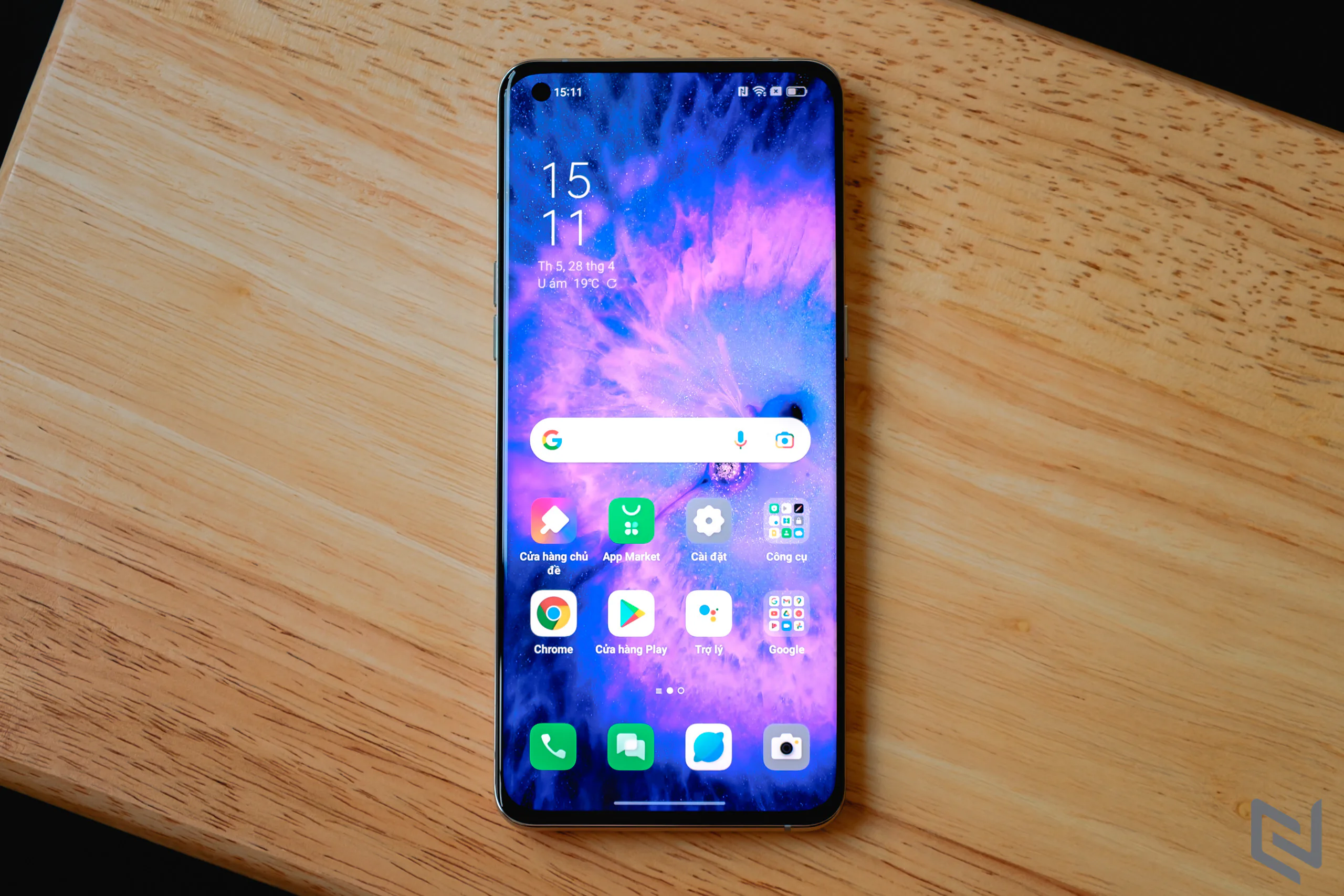 Mở hộp OPPO Find X5 Pro 5G: Màu trắng Ceramic tuyệt đẹp, hộp tái chế bảo vệ môi trường và rất nhiều thông số cao cấp khác nữa