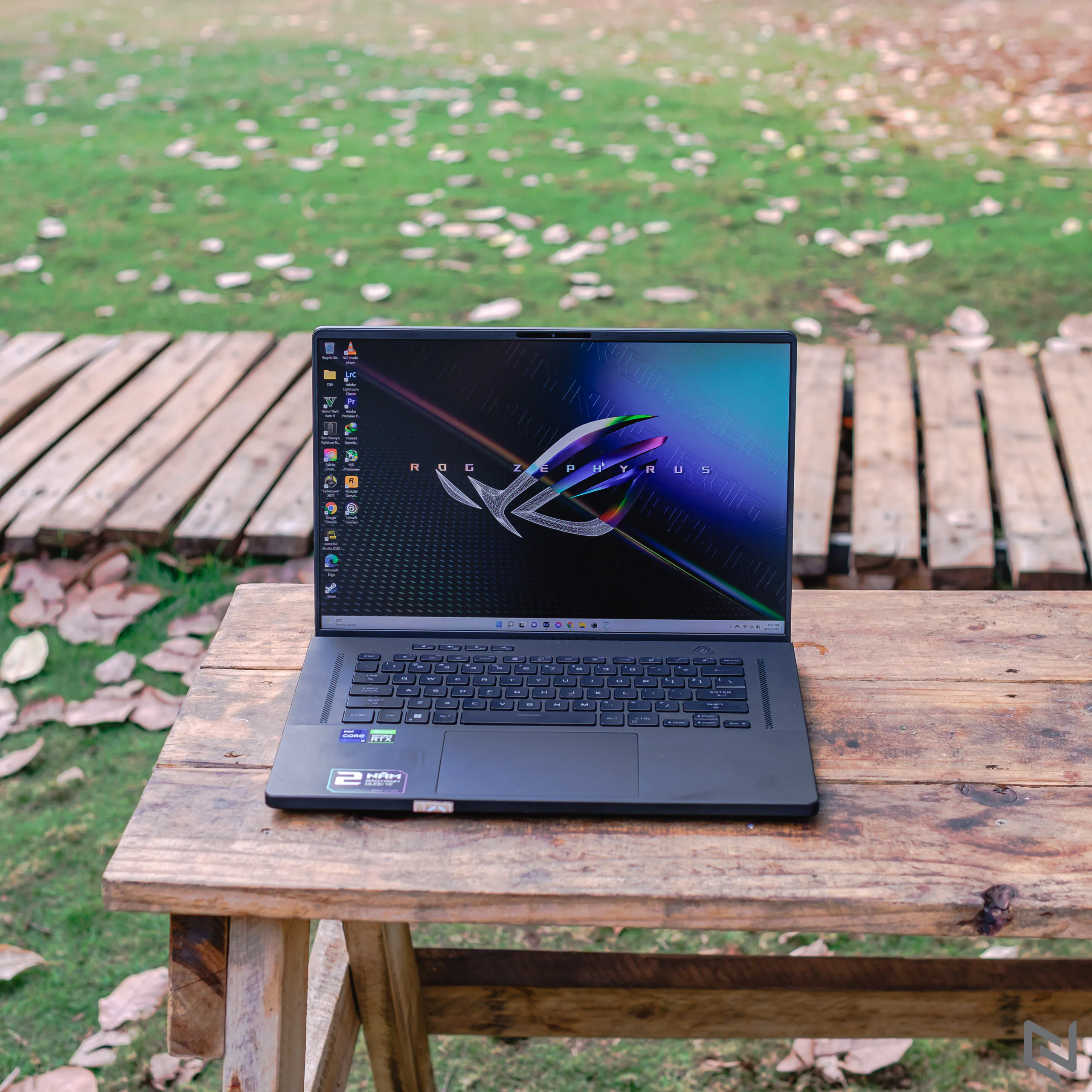 Đánh giá ROG Zephyrus M16 2022: Nâng cấp màn hình ROG Nebula Display, vẫn cấu hình khủng