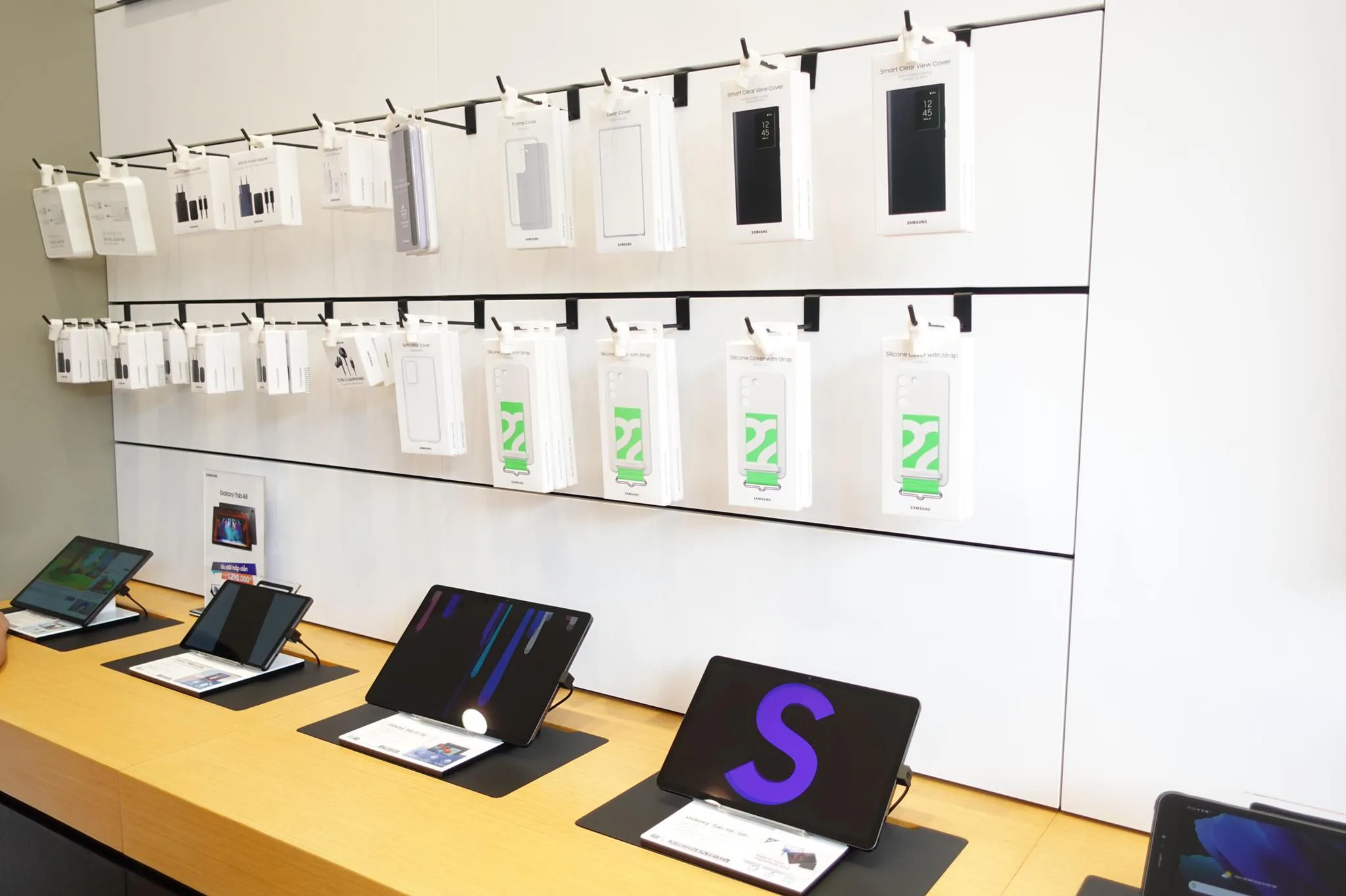 Samsung khai trương chuỗi cửa hàng ủy quyền cao cấp tại Việt Nam