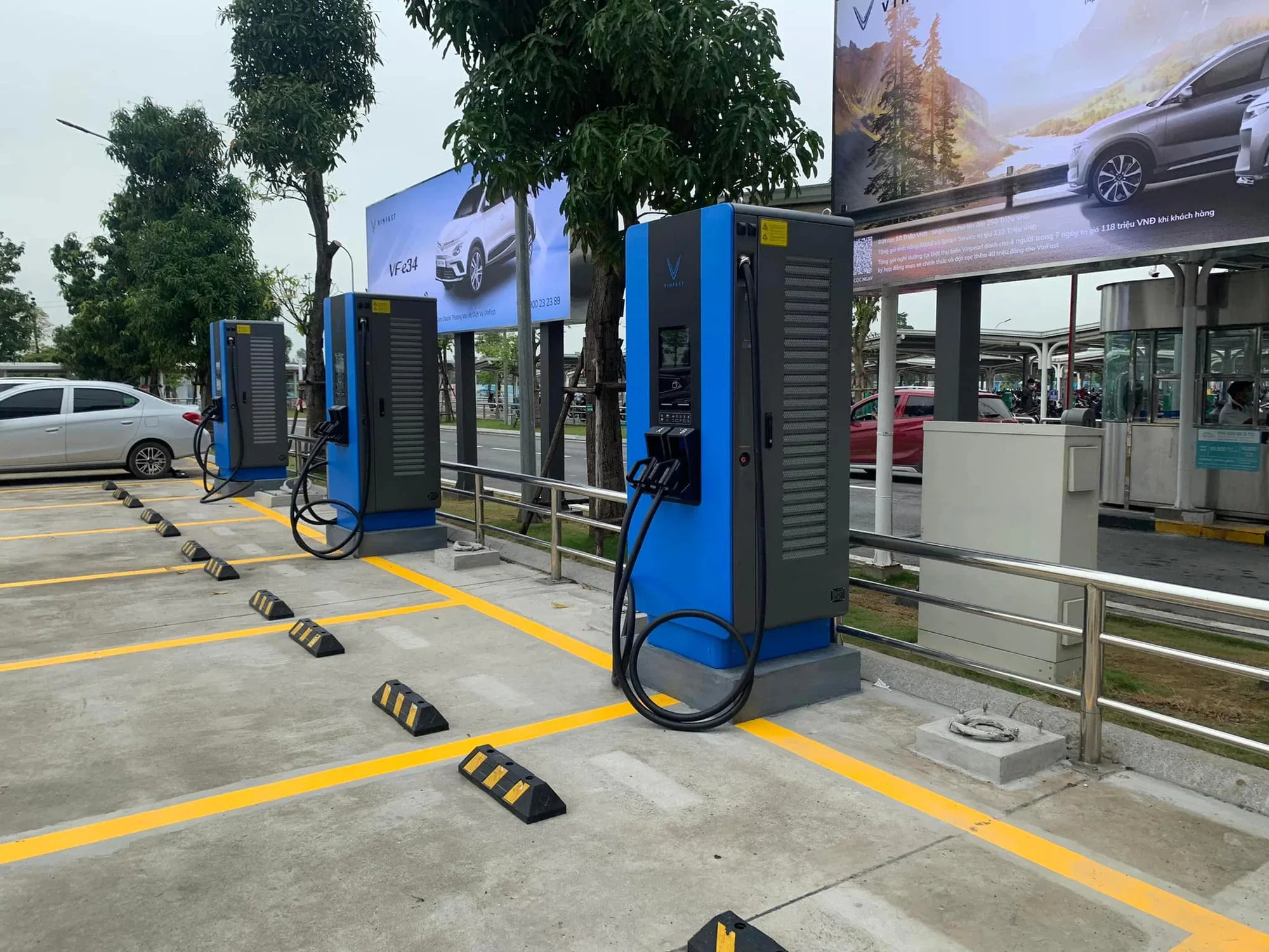 Xe điện tại Việt Nam bắt đầu bùng nổ nhờ loạt ưu đãi hấp dẫn