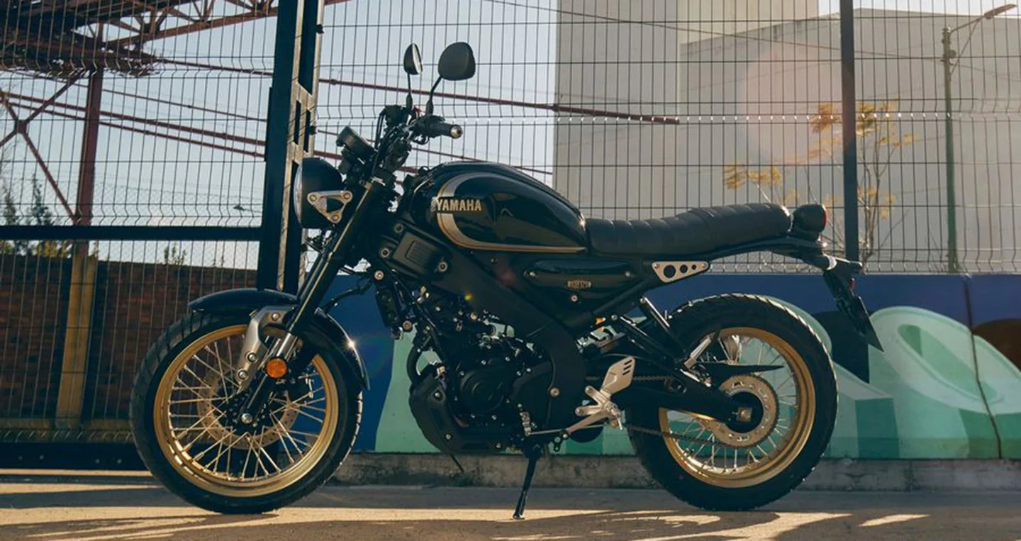 Yamaha XSR 125 2022 phiên bản Legacy đậm nét hoài cổ