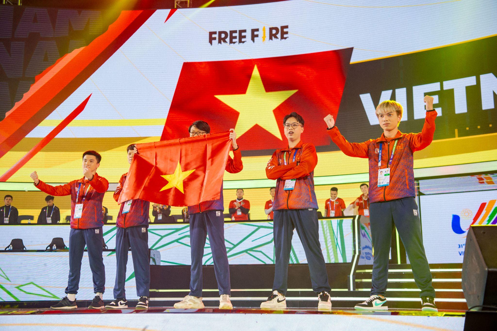 Trận chung kết ngày 1 của nội dung Free Fire tại Sea Games 31 với những điều đầu tiên