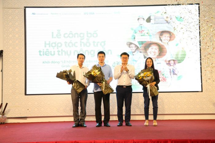 Agrotrade, ITPC-VCA và Grab Việt Nam tổ chức tập huấn chuyển đổi số cho hợp tác xã và nông dân ĐBSCL