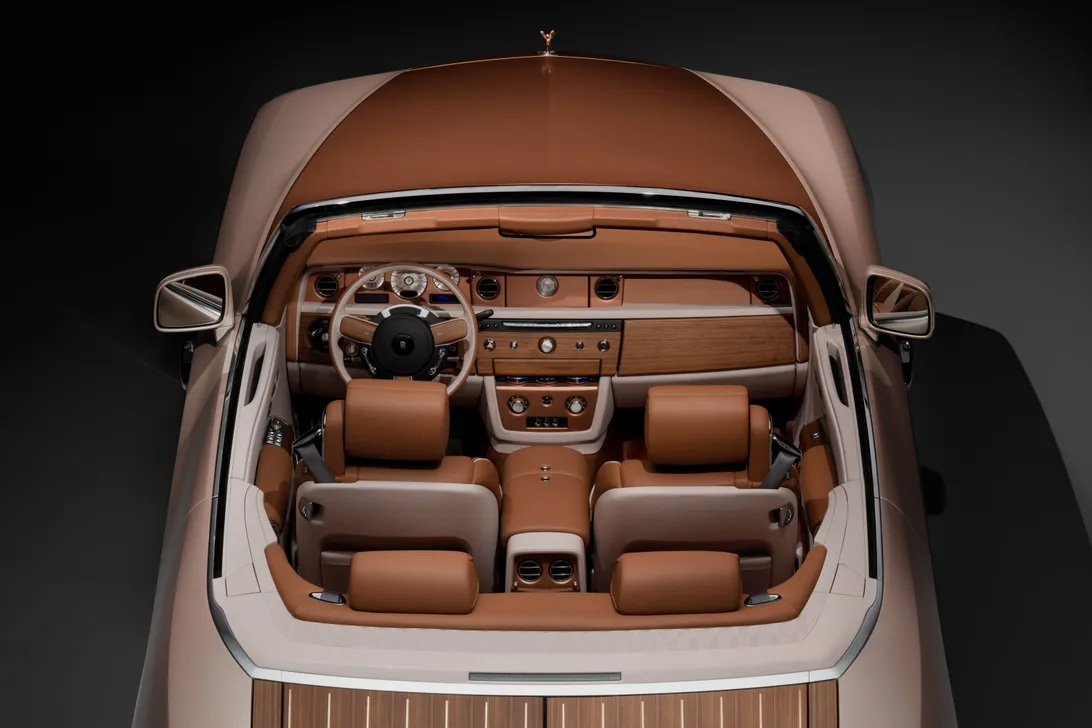 Rolls-Royce ra mắt siêu phẩm Boat Tail chiếc thứ hai giá 28 triệu USD
