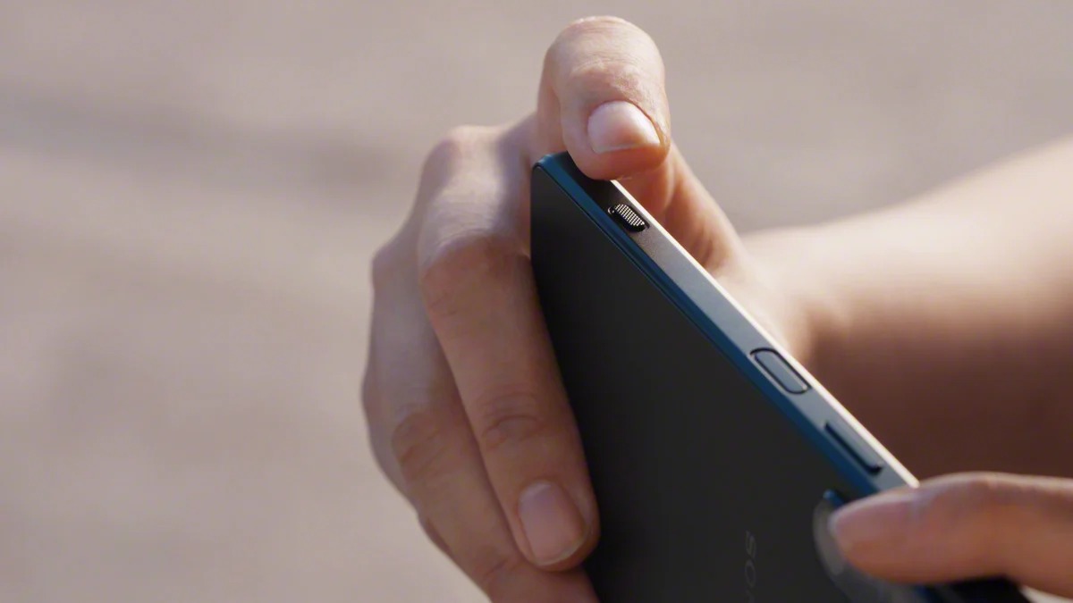Sony ra mắt Xperia 1 IV với khả năng zoom xa quang học toàn dải từ 85-125mm