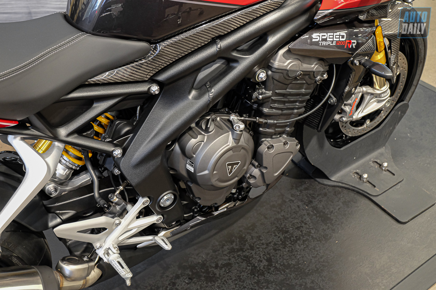 Xe mô tô Triumph Speed Triple 1200 RR 2022 sẽ có giá bán từ 659.9 triệu đồng