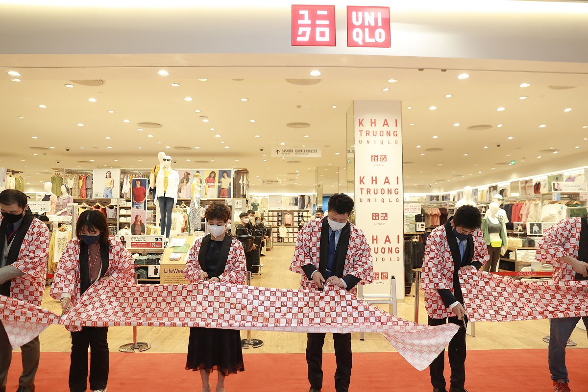 Cửa Hàng UNIQLO AEON MALL Hải Phòng Lê Chân chính thức khai trương