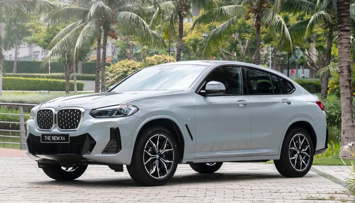 BMW X4 2022 chính thức ra mắt tại Việt Nam với giá giá từ 3.279 tỷ đồng