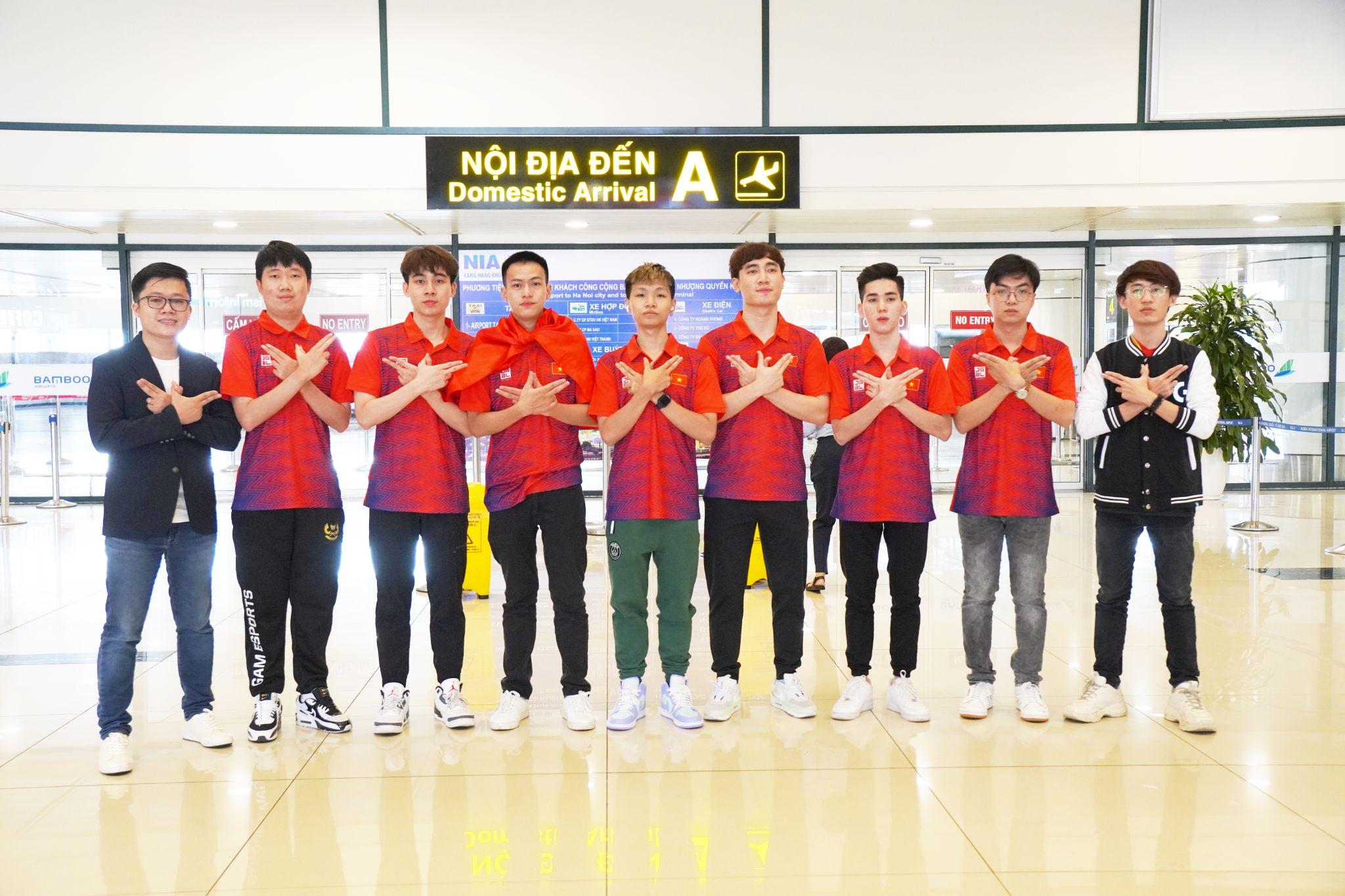 Đội tuyển Liên Minh Huyền Thoại Việt Nam đã có mặt tại Hà Nội, được dự đoán Huy chương Vàng cầm chắc trong tay
