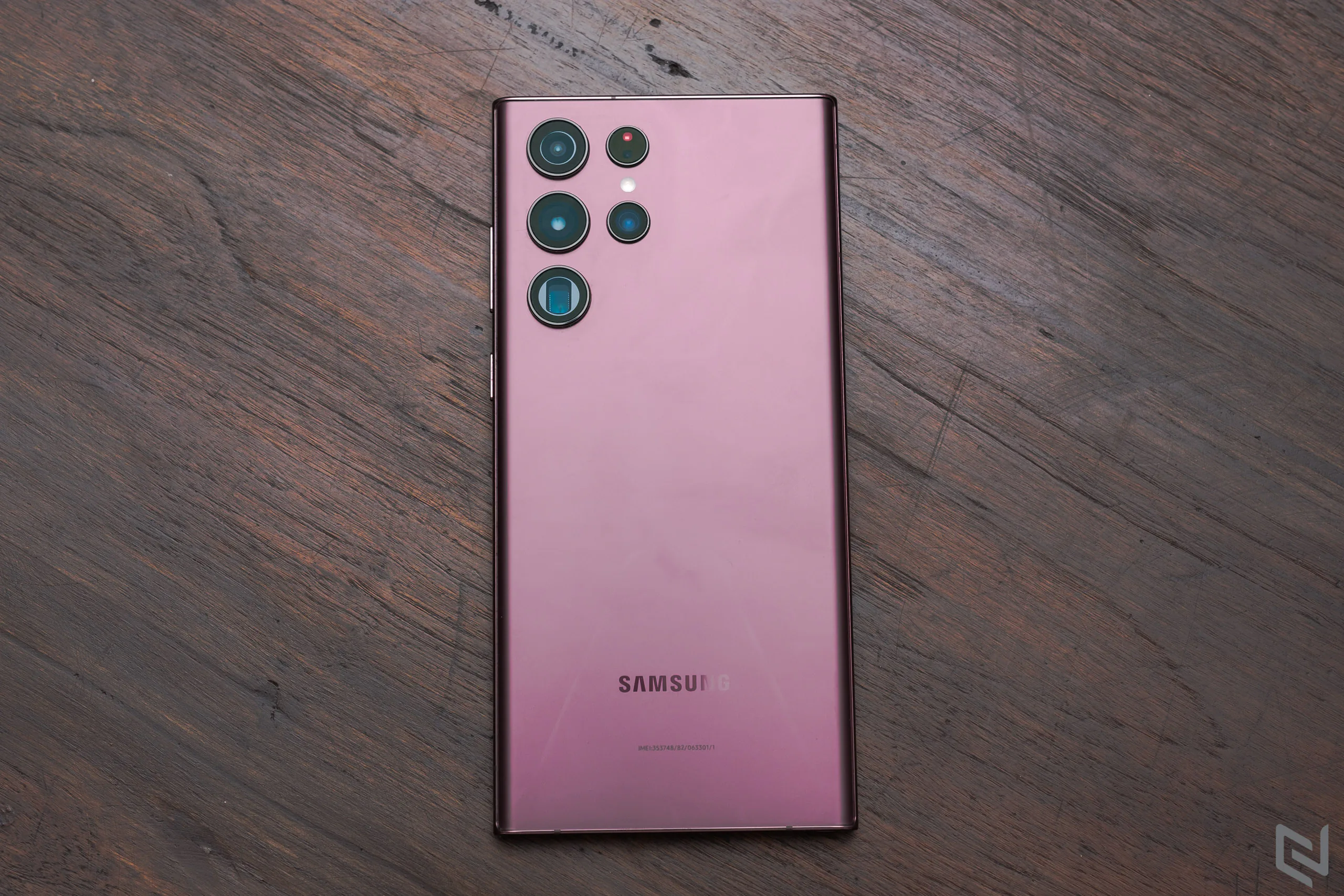 Samsung sẽ hợp tác với Microsoft và Google để bảo vệ smartphone Galaxy