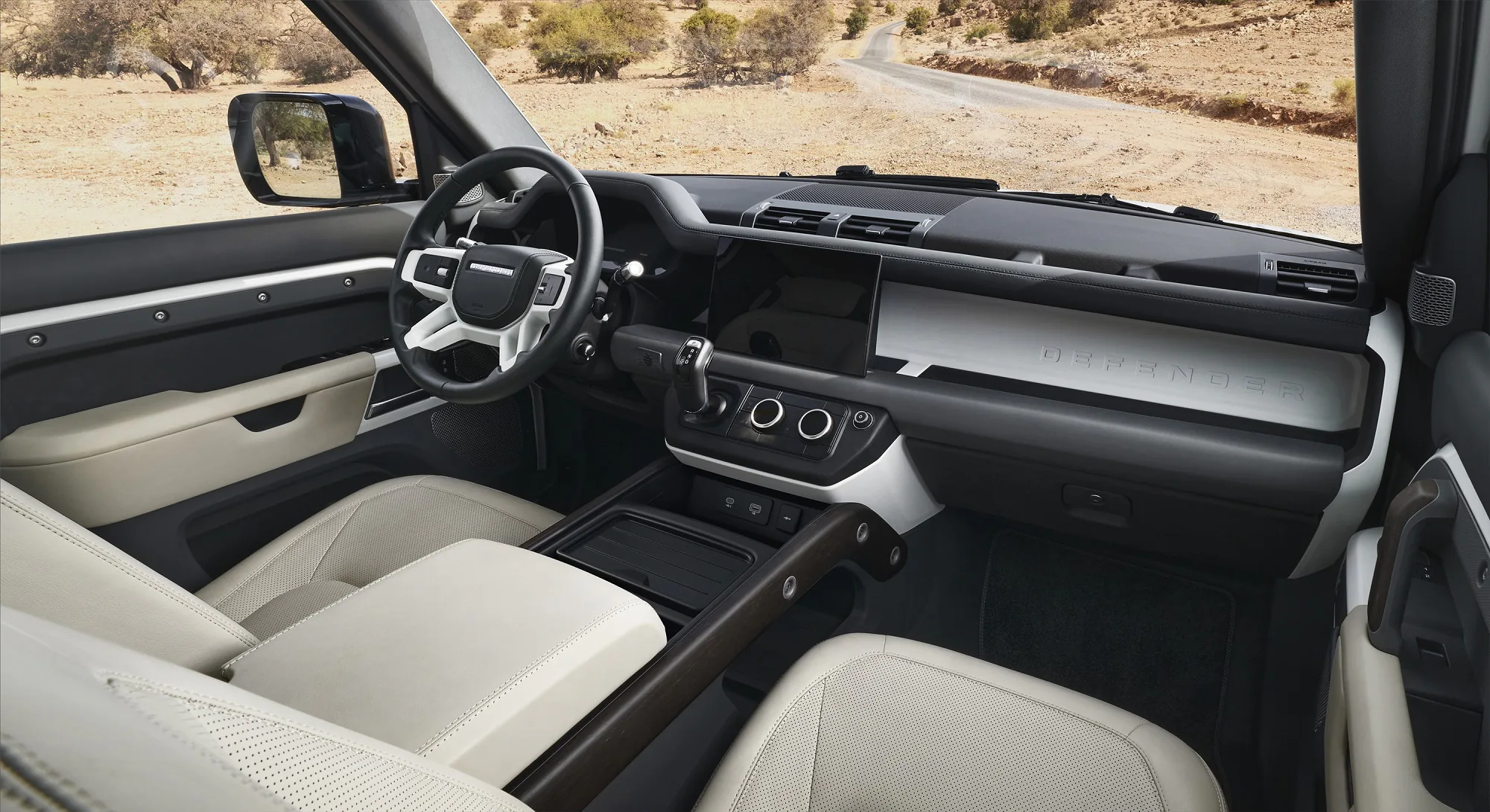 Land Rover Defender 130 2023 - 8 chỗ ngồi chính thức ra mắt, đã có thể đặt hàng tại Việt Nam