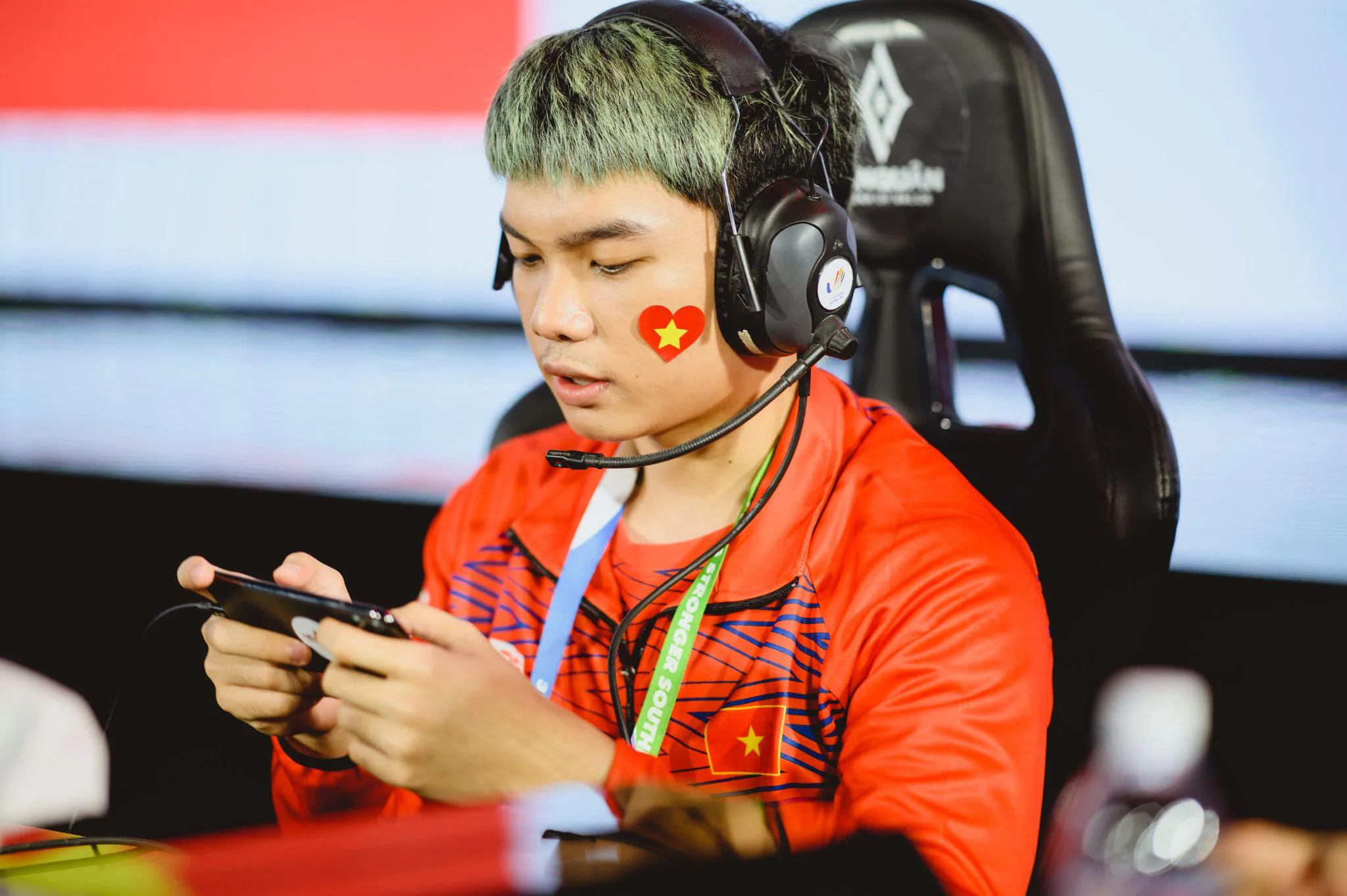 Ngày hội mở màn rộn ràng và mãn nhãn, khẳng định đẳng cấp số 1 của môn eSports quốc dân Liên Quân Mobile