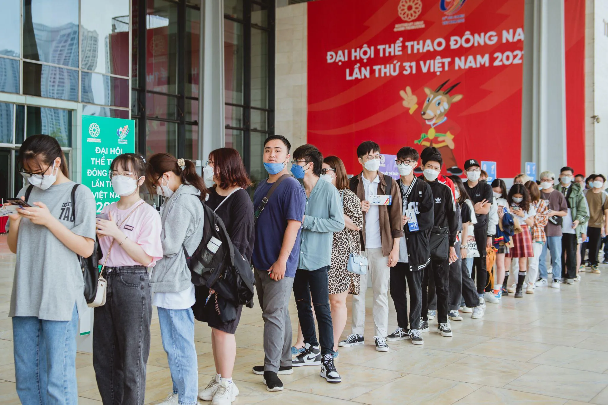Ngày hội mở màn rộn ràng và mãn nhãn, khẳng định đẳng cấp số 1 của môn eSports quốc dân Liên Quân Mobile