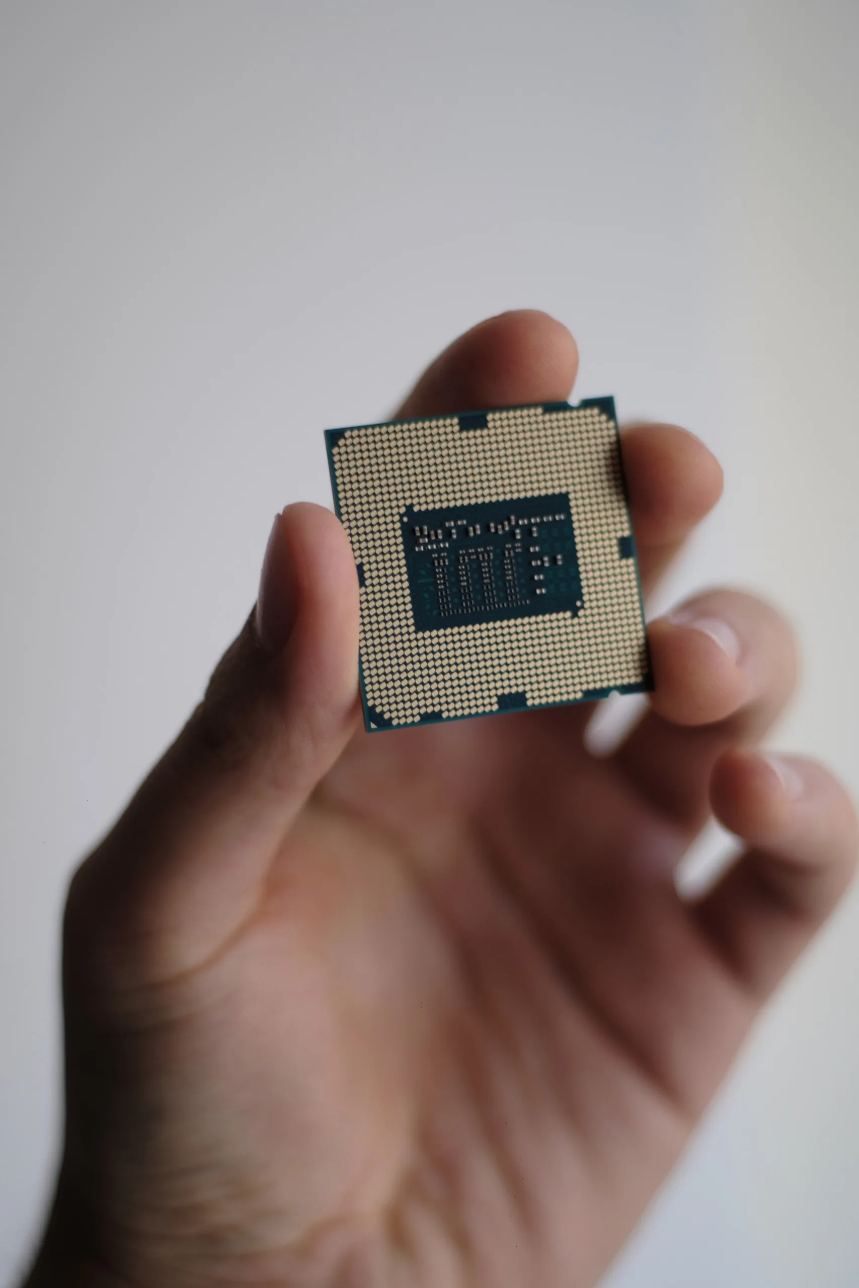 Chip tăng giá, thiết bị điện tử công nghệ ngày càng mắc hơn