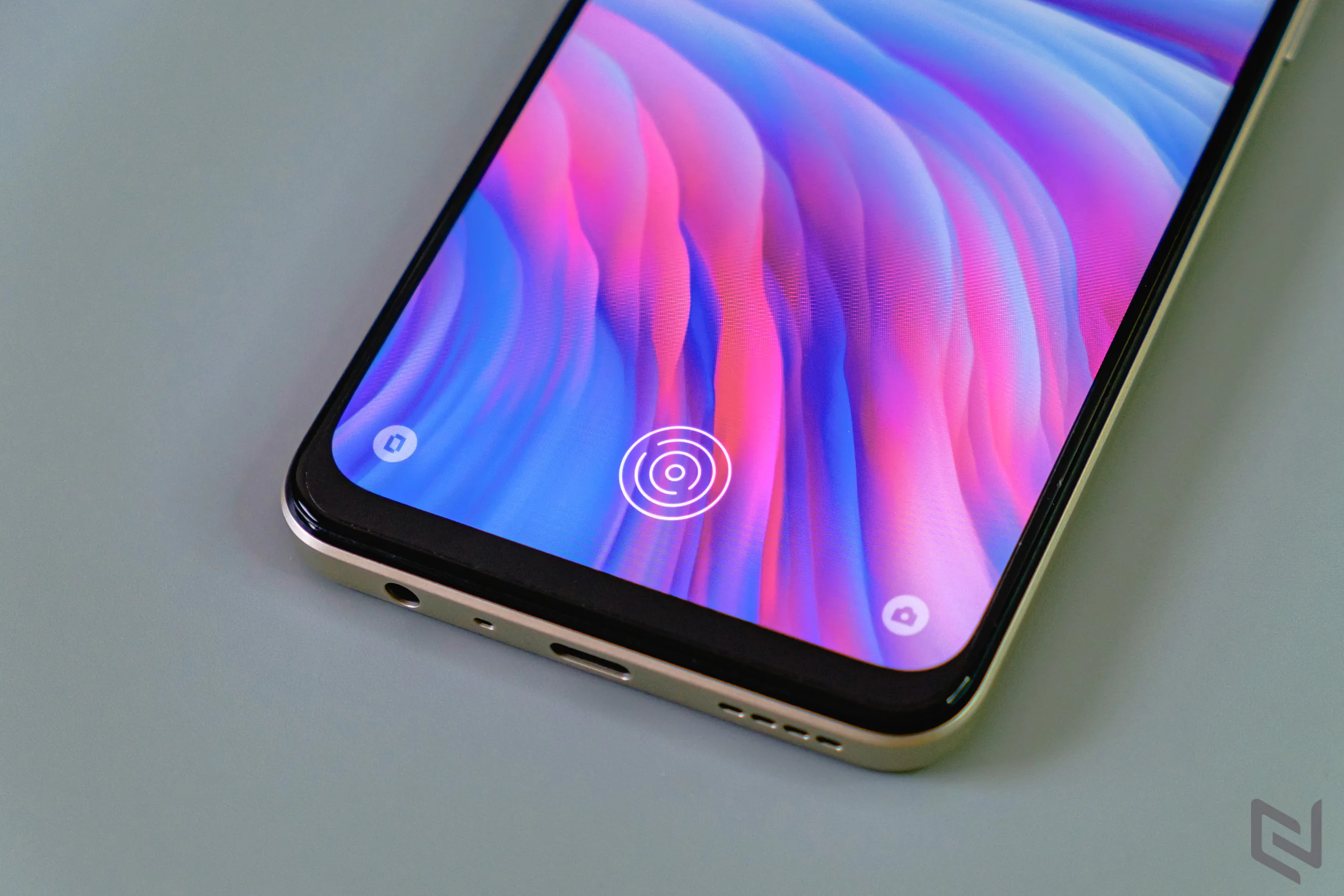 “Tân binh” nhiếp ảnh realme 9: Thiết kế Hologram độc đáo, màn hình 90Hz, camera ProLight 108MP và cảm biến đầu tiên trên thế giới ISOCELL HM6 của Samsung - Thêm lựa chọn cho smartphone tầm trung