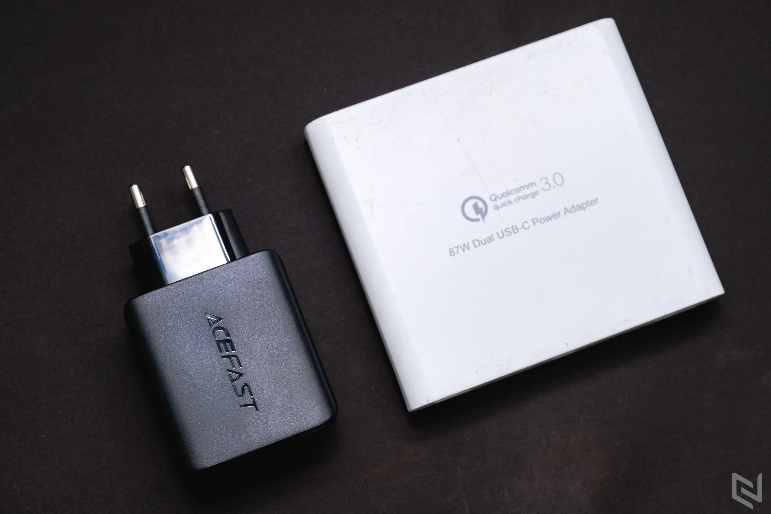 Trên tay sạc ACEFAST PD3.0 65W 3 cổng 2C 1A phân bổ nguồn thông minh, tặng kèm cáp USB-C 100W