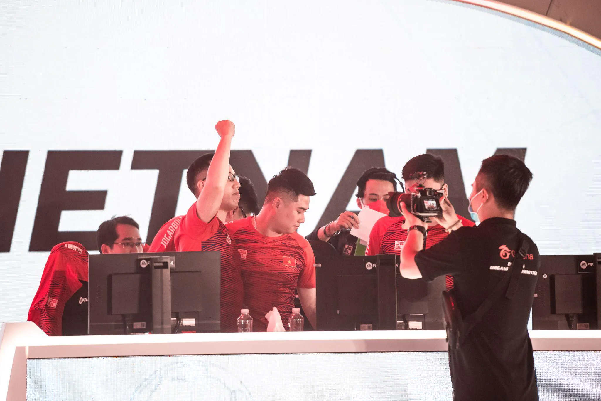 Ngày đầu ra quân nội dung Fifa Online 4 tại SEA Games 31, đội tuyển Việt Nam đại thắng chờ ngày đánh bại Thái Lan