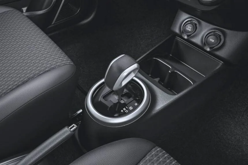 Suzuki tiết lộ giá bán Celerio 2022, quy đổi khoảng 310 triệu đối đầu với Toyota Wigo