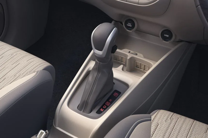 Suzuki ra mắt xe Ertiga 2022 mới với động cơ 1.5L hybrid, hộp số tự động 6 cấp
