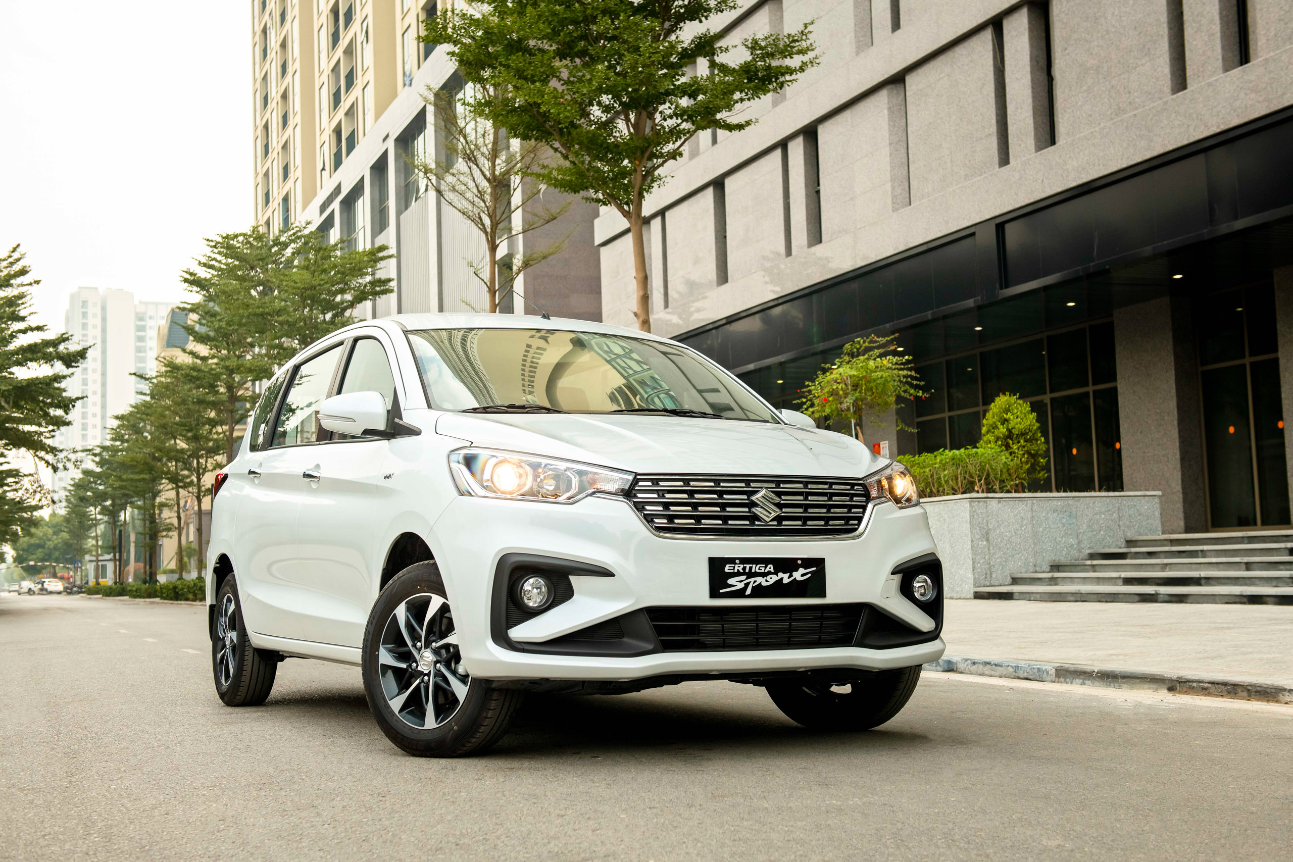 Suzuki Ertiga: “Lựa chọn vàng” trong làng xe dịch vụ