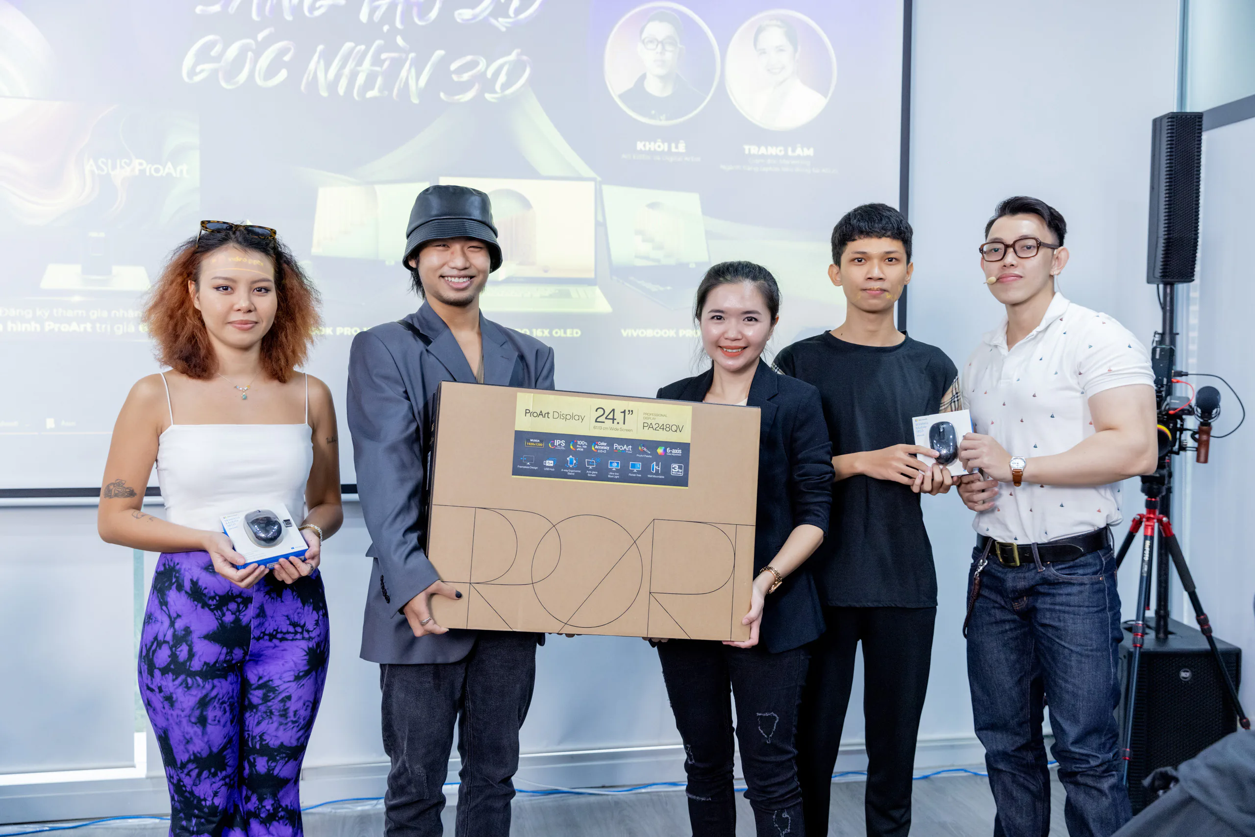 ASUS tiếp tục chuỗi workshop dành cho dân thiết kế đồ họa với chủ đề “Sáng tạo 2D, Góc nhìn 3D”