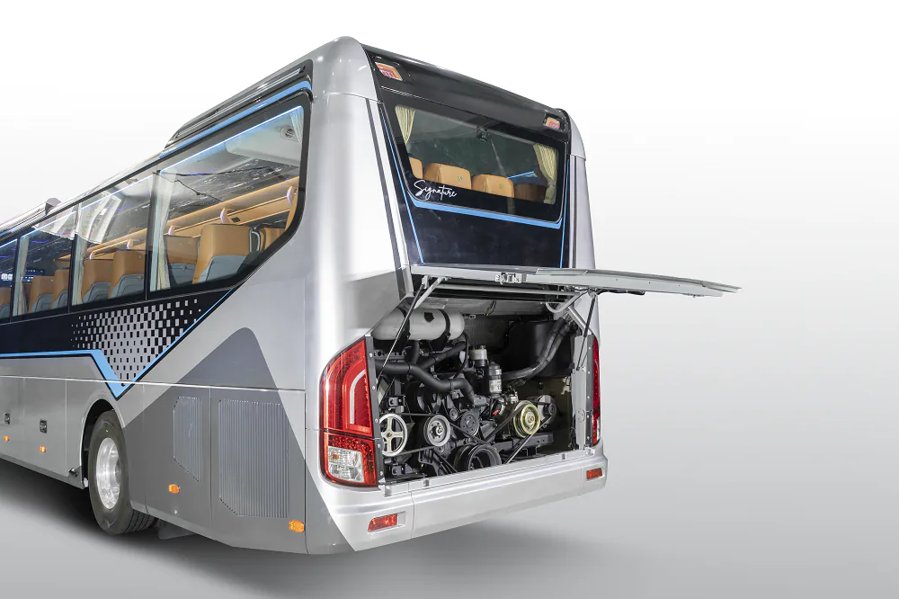 THACO ra mắt mẫu xe bus Mercedes-Benz với thiết kế sang trọng, nhiều trang bị công nghệ tiên tiến