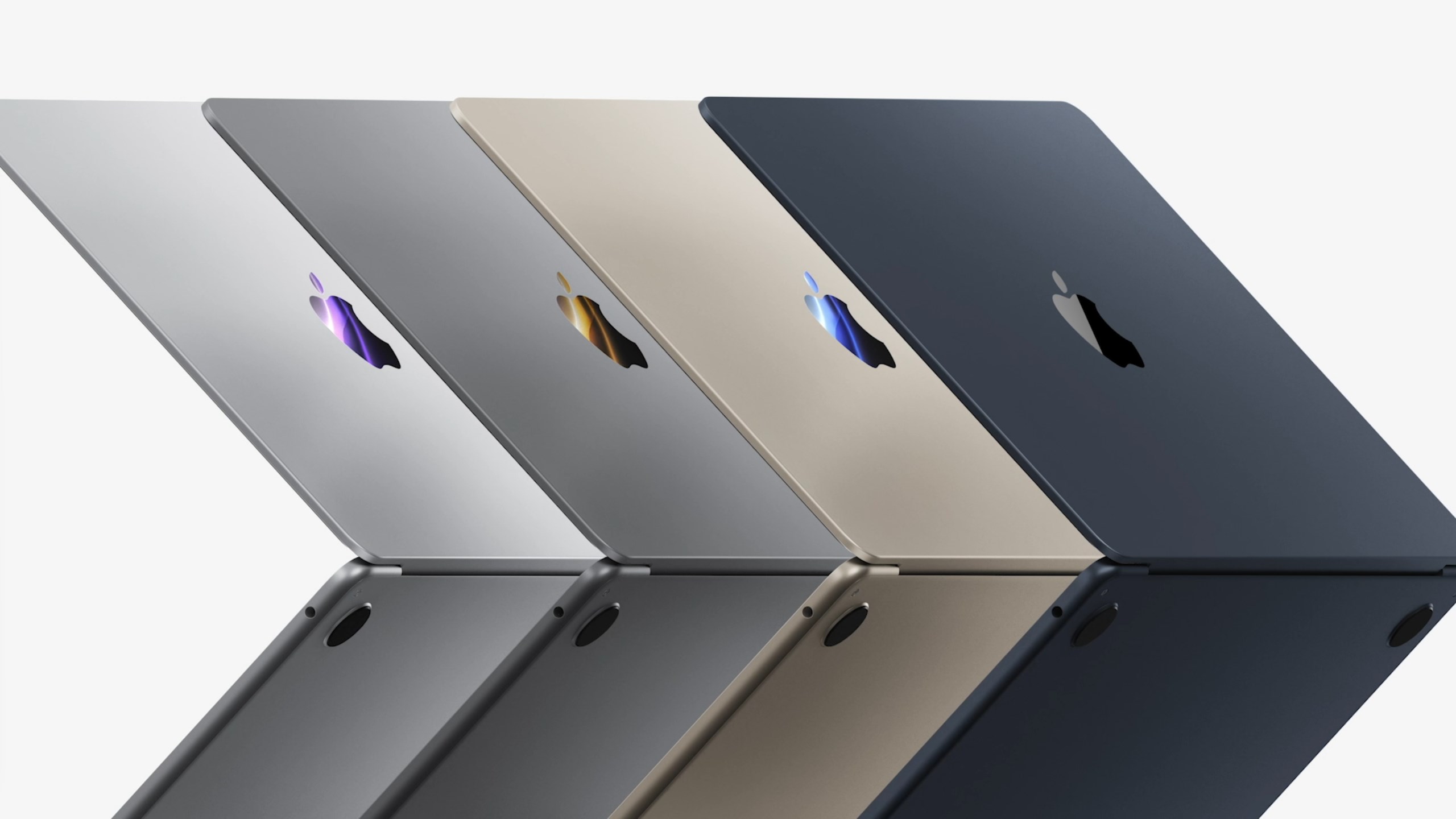 Apple ra mắt MacBook Air mới với chip M2, thay đổi thiết kế, sạc Magsafe, màn hình “tai thỏ”,…