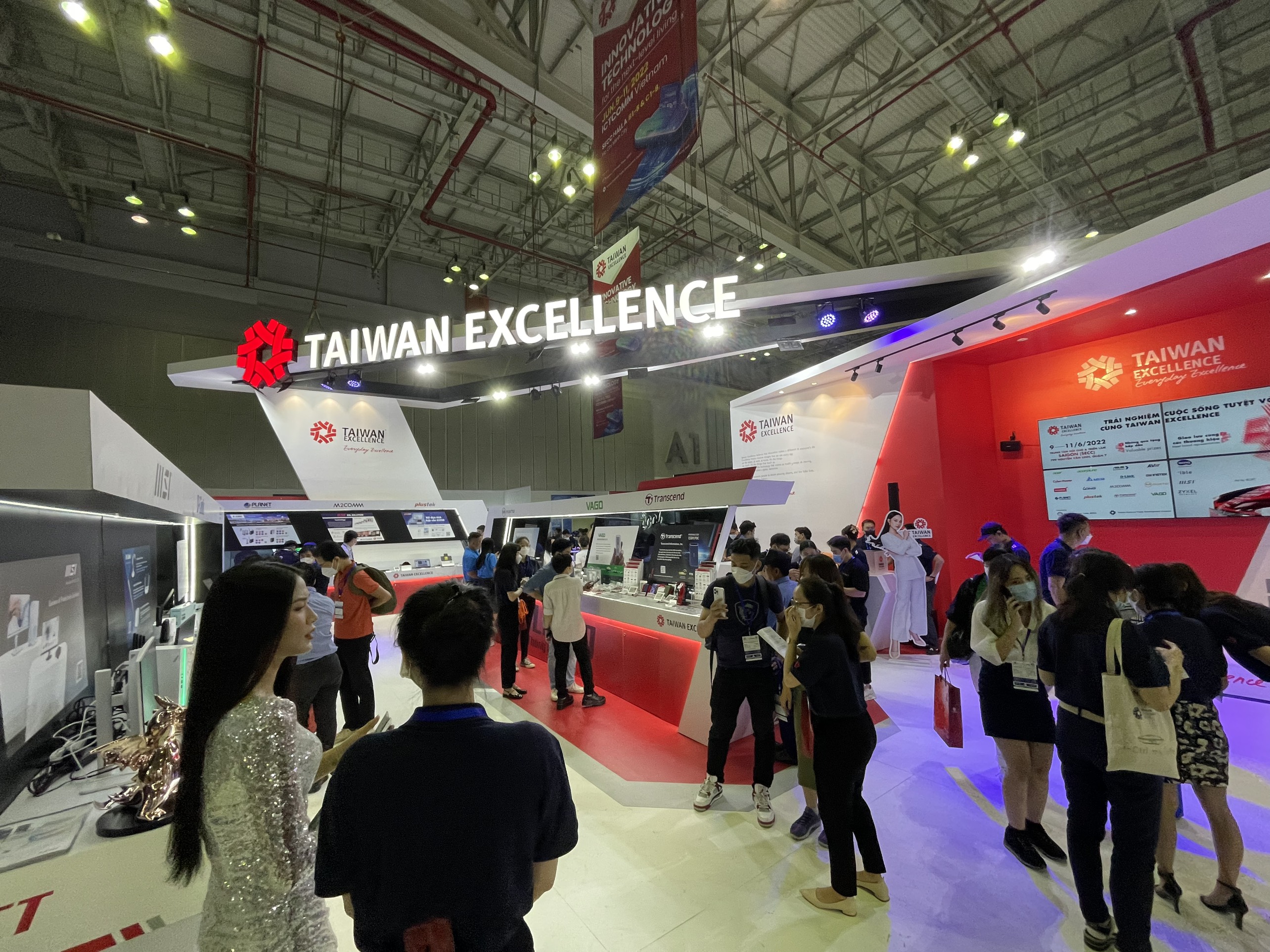 Trải nghiệm không gian Taiwan Excellence tại Triển lãm ICTCOMM 2022