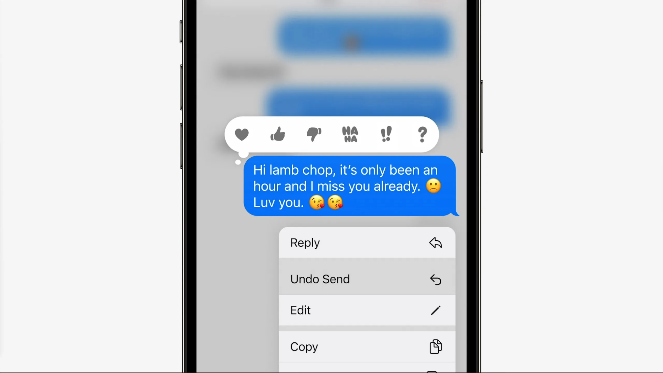 Apple giới thiệu iOS 16 tại WWDC 2022: Tuỳ biến màn hình Lock Screen, Live Activities tiện dụng, Live Text được đưa lên video,...