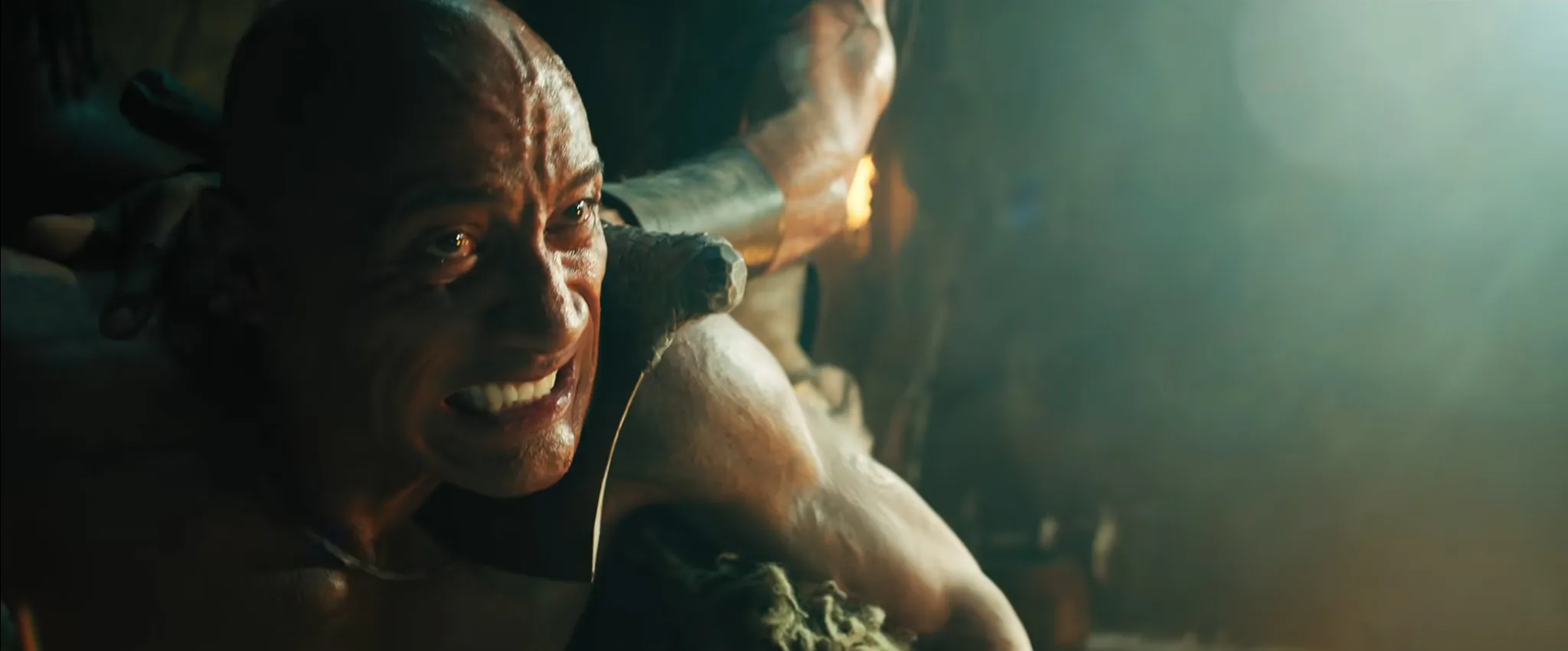 Warner Bros. tung trailer đầu tiên của Black Adam, hứa hẹn mùa thu đầy hấp dẫn với sự góp mặt của các nhân vật mạnh nhất DC