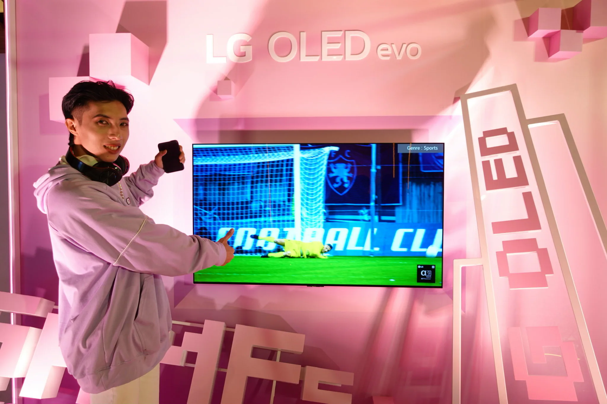LG Việt Nam ra mắt TV OLED evo 2022 với loạt nâng cấp mạnh mẽ, khẳng định vị thế dẫn đầu thị trường TV OLED