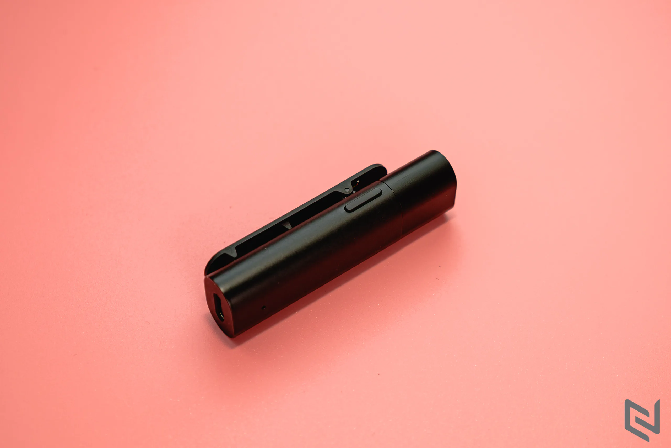 Đánh giá microphone Razer Seiren BT - Lựa chọn microphone stream nhỏ gọn và không dây tiện lợi