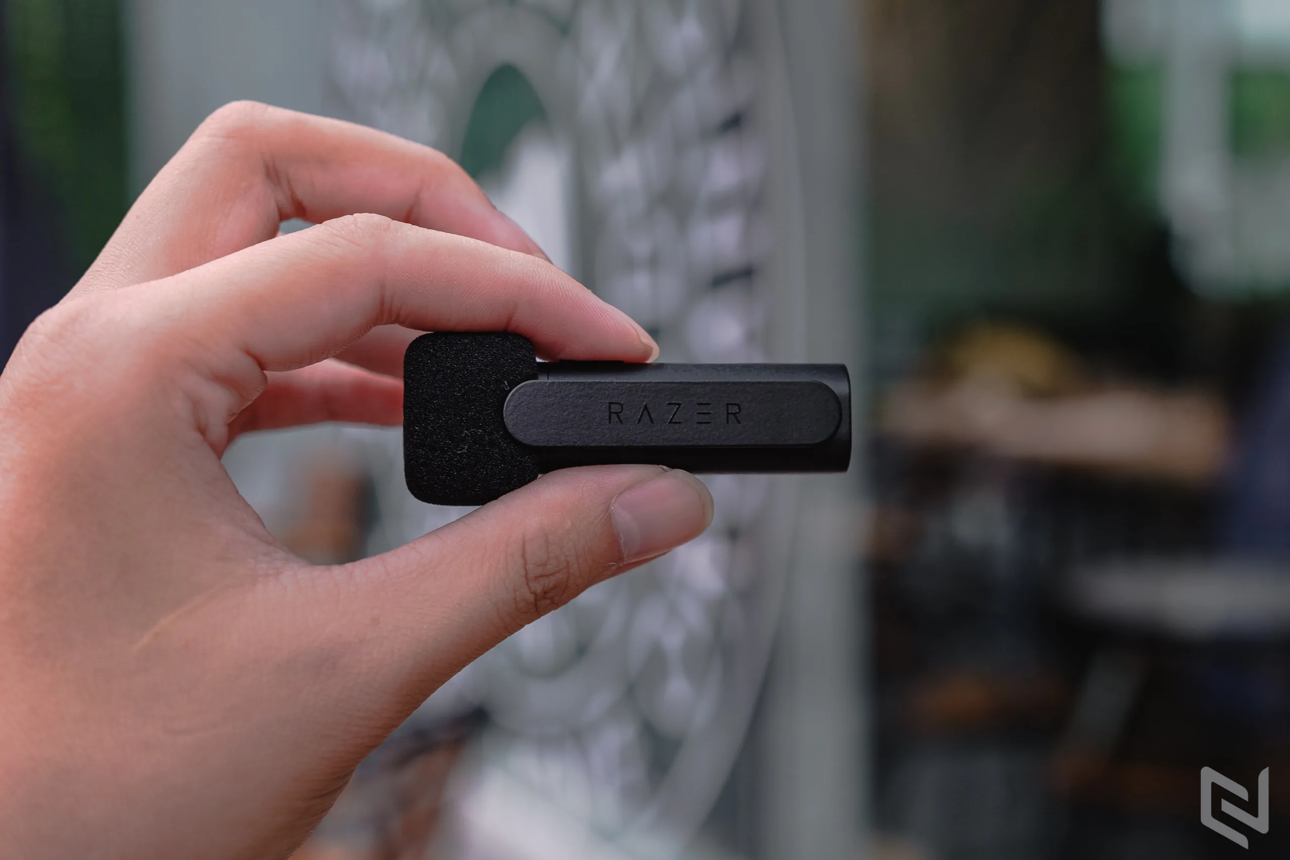 Đánh giá microphone Razer Seiren BT - Lựa chọn microphone stream nhỏ gọn và không dây tiện lợi