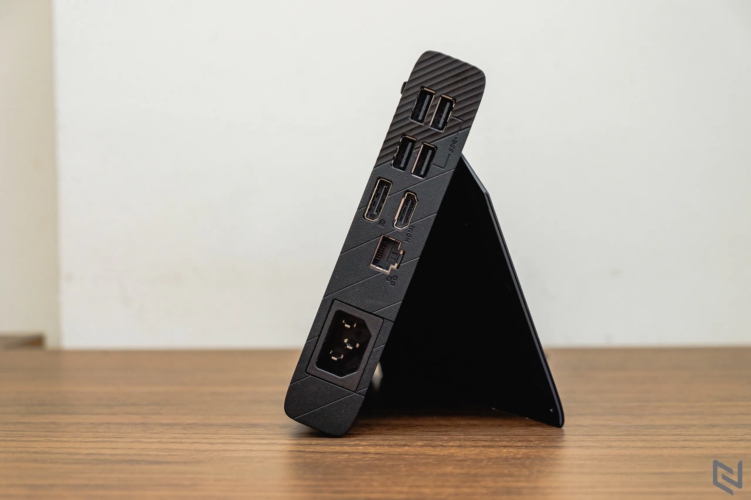 Đánh giá laptop gaming ROG Flow X13 (2022) cùng eGPU XG Mobile 3080: Combo làm việc và giải trí đa năng, linh hoạt dành cho bạn