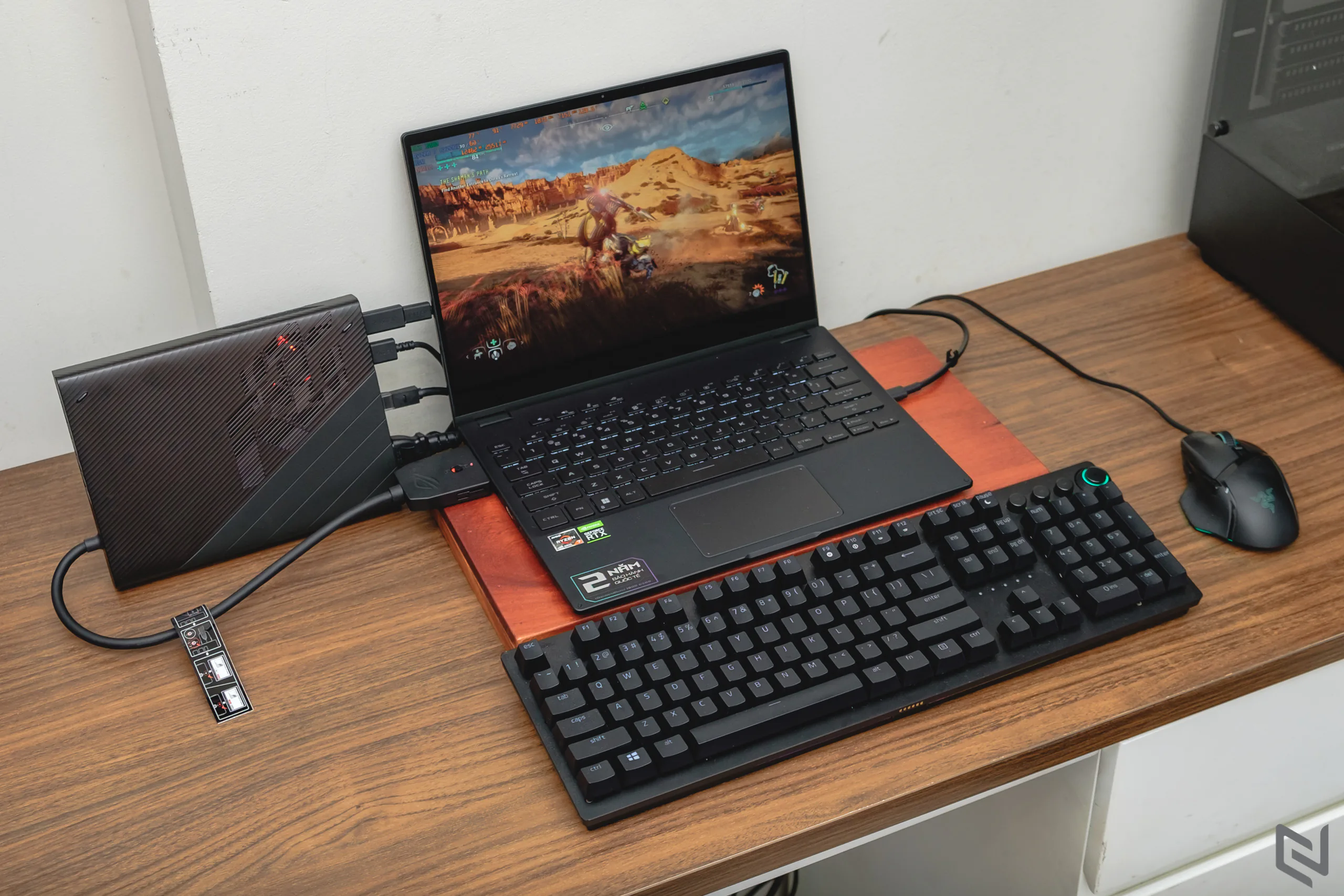 Đánh giá laptop gaming ROG Flow X13 (2022) cùng eGPU XG Mobile 3080: Combo làm việc và giải trí đa năng, linh hoạt dành cho bạn