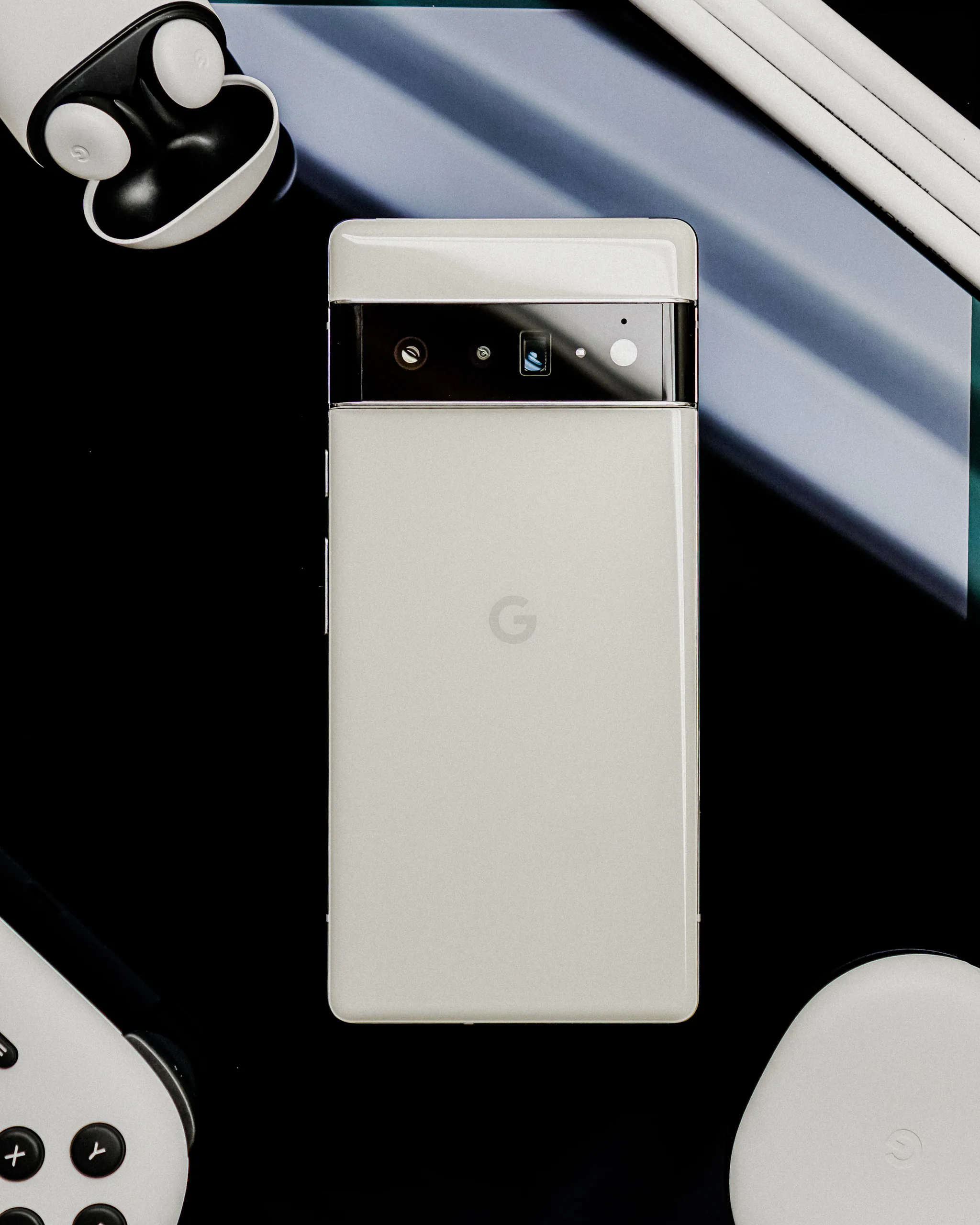 Google Pixel 6 Pro: Flagship Google vẫn là đối thủ hàng đầu trong năm 2022