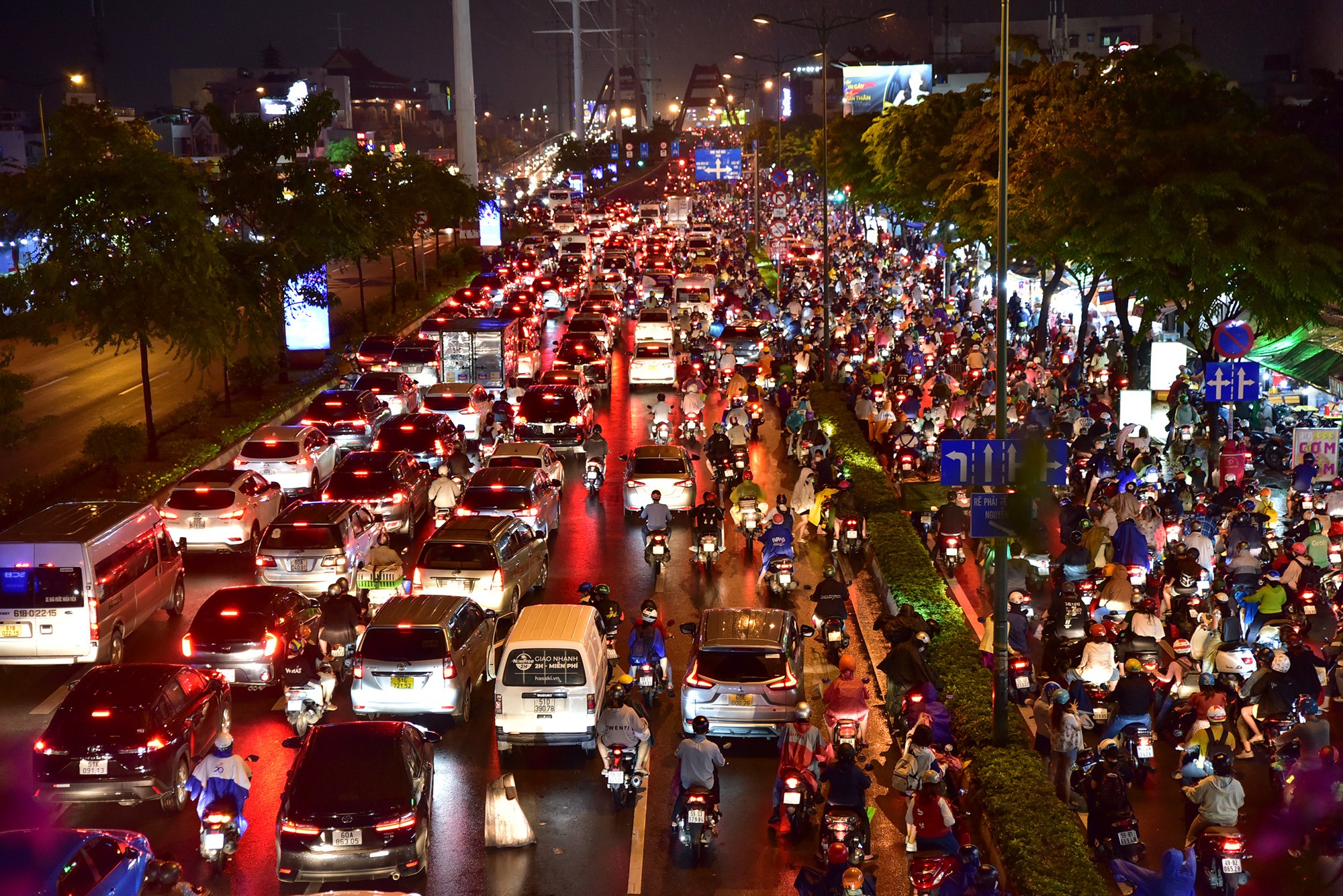 Số lượng ô tô trên 1000 dân ở Việt Nam là bao nhiêu?