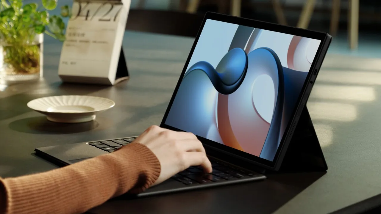 Xiaomi ra mắt máy tính bảng Book S mới, chạy chip Snapdragon 8cx Gen 2 với Windows 11 ARM và có thể dùng như laptop
