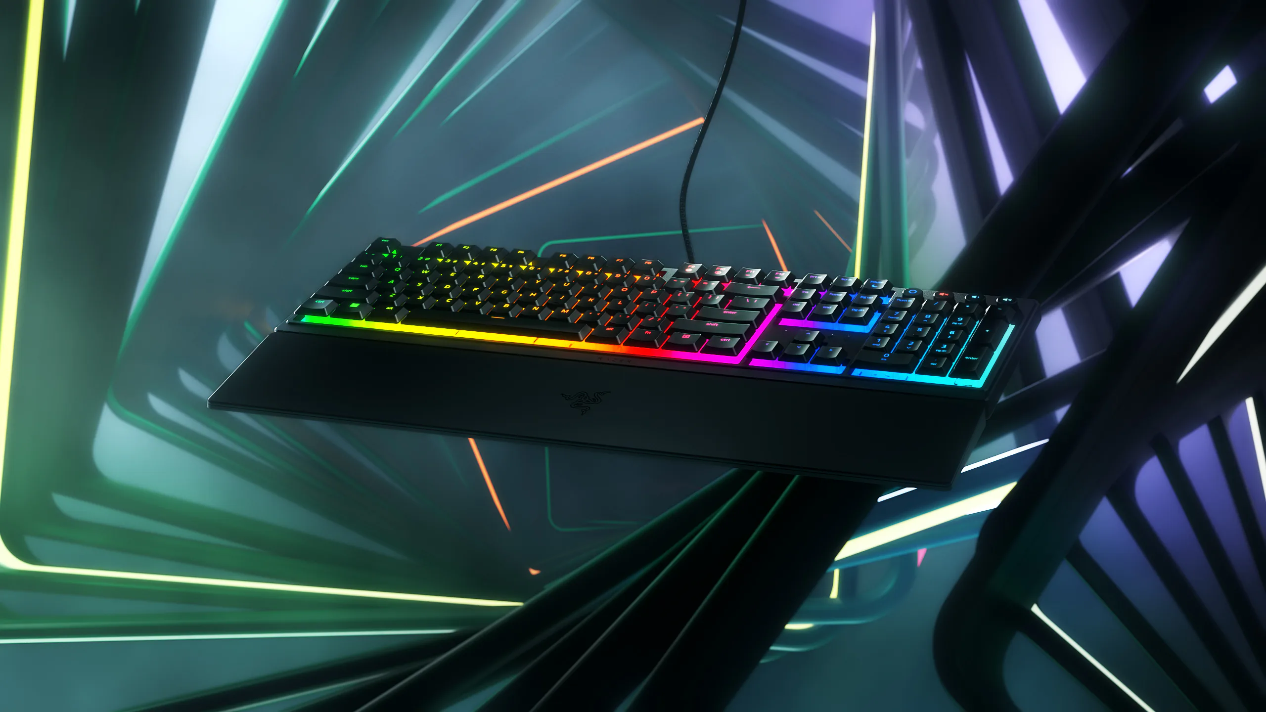 Razer ra mắt Ornata V3 - Bàn phím công thái học low profile mới sử dụng phím mecha-membrane