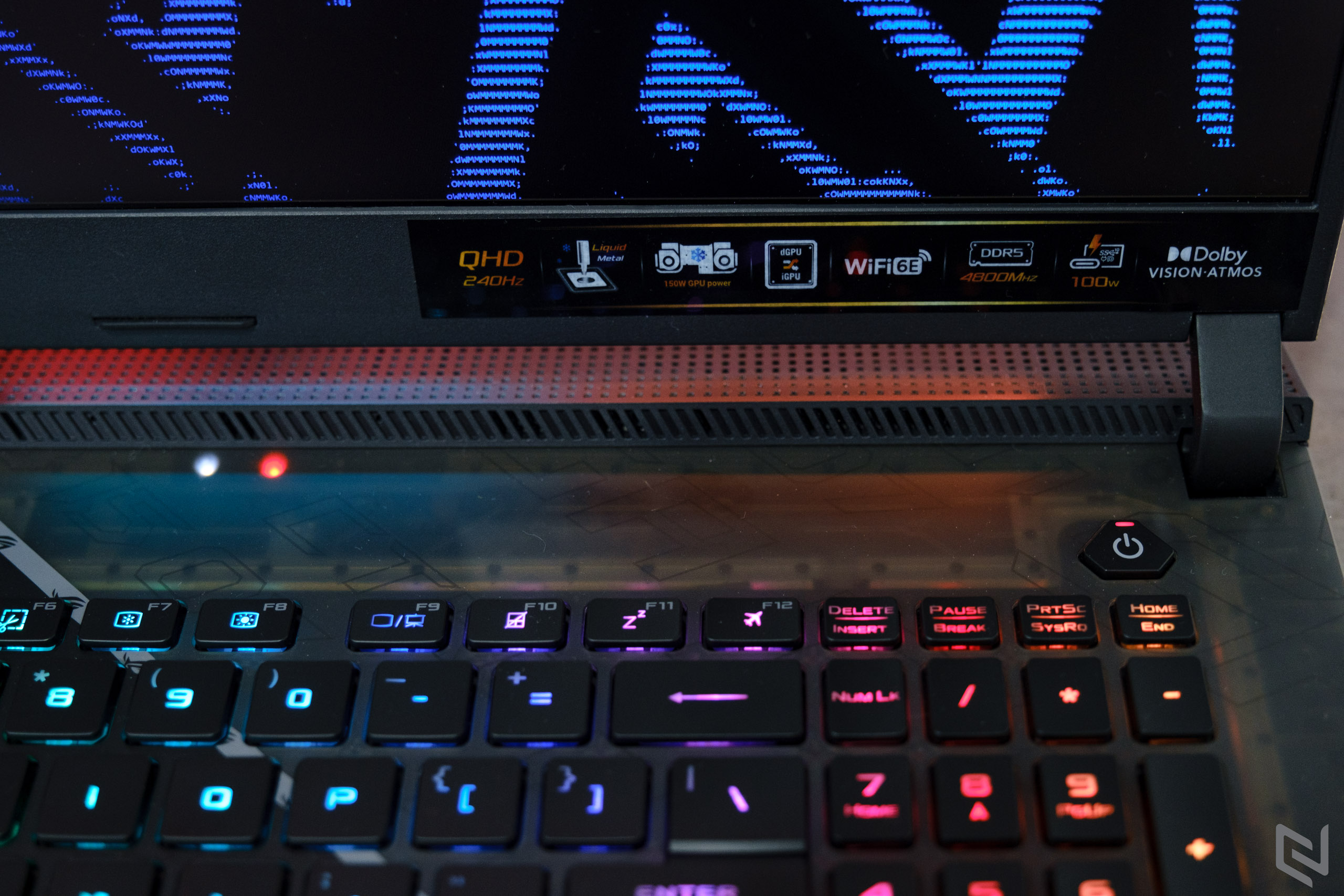Trên tay ASUS ROG Strix SCAR 17 SE, chiếc laptop gaming trang bị vi xử lý Intel Alder Lake HX tại Việt Nam
