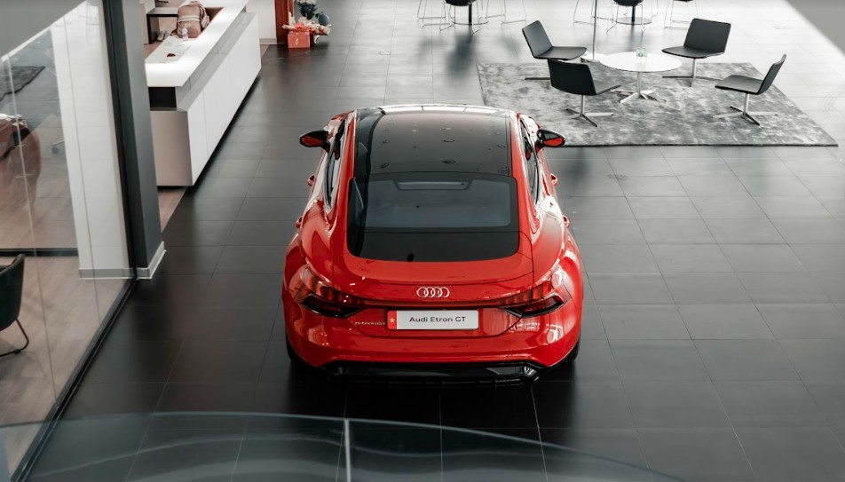 Audi e-tron GT chính thức ra mắt tại Việt Nam và hiện đang có sẵn