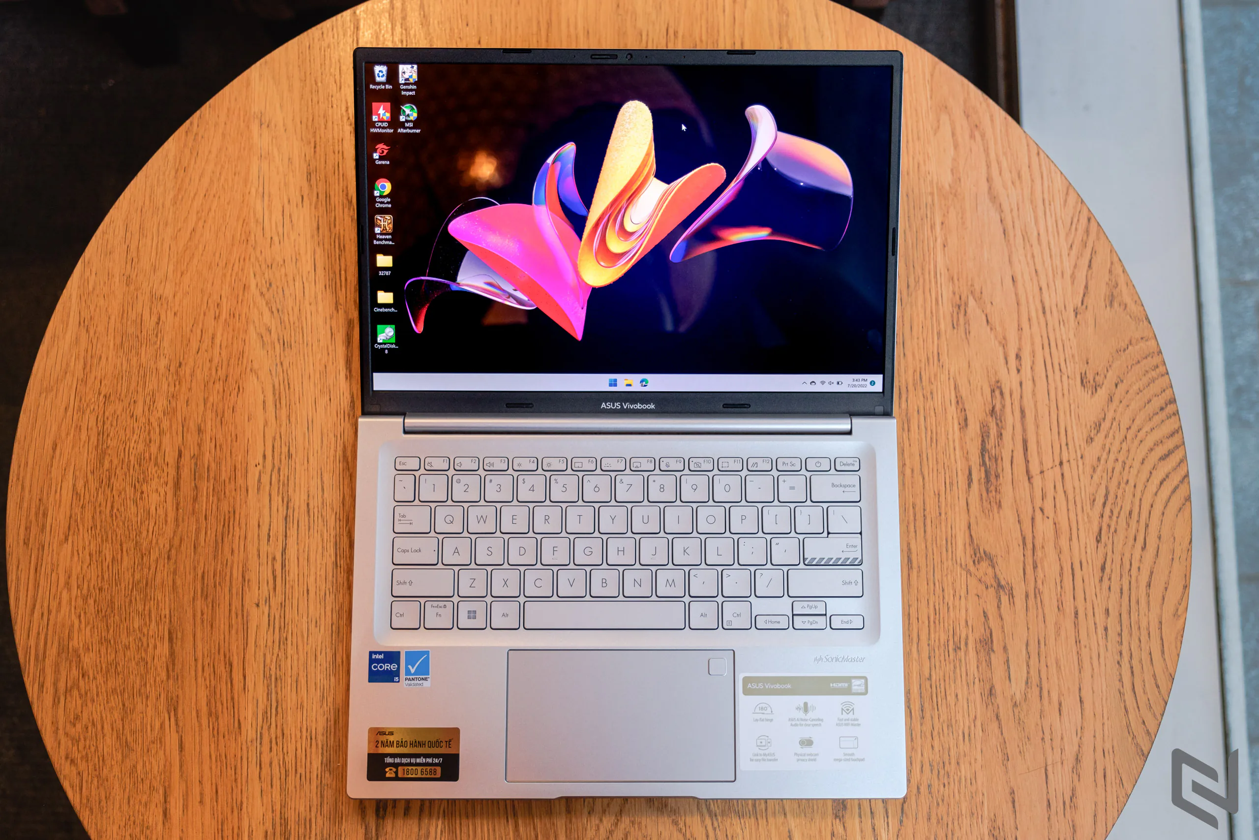 Trên tay ASUS Vivobook 14X OLED - Laptop làm việc mỏng nhẹ và mạnh mẽ nhất phân khúc