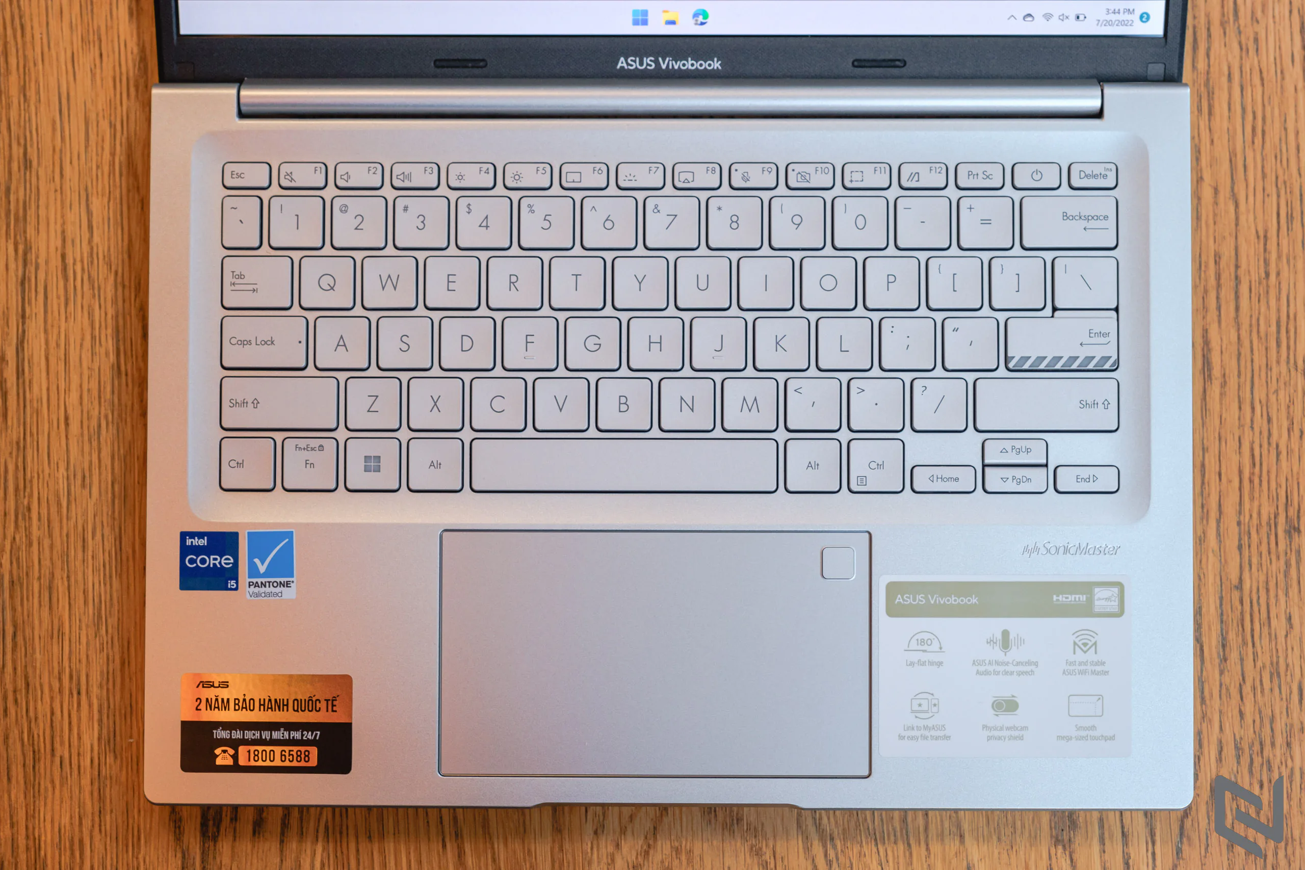 Trên tay ASUS Vivobook 14X OLED - Laptop làm việc mỏng nhẹ và mạnh mẽ nhất phân khúc