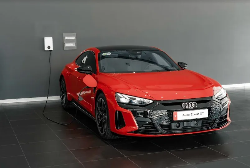 Audi e-tron GT chính thức ra mắt tại Việt Nam và hiện đang có sẵn