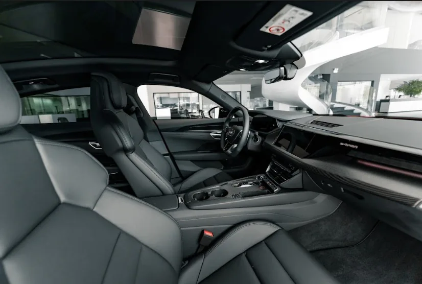 Audi e-tron GT chính thức ra mắt tại Việt Nam và hiện đang có sẵn