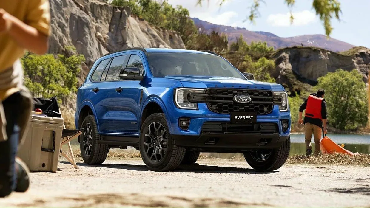 Ford Everest 2023 chính thức ra mắt tại Việt Nam với giá bán từ 1.099 tỷ đồng