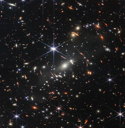 NASA tung loạt ảnh đầu tiên được chụp từ kính thiên văn vũ trụ James Webb