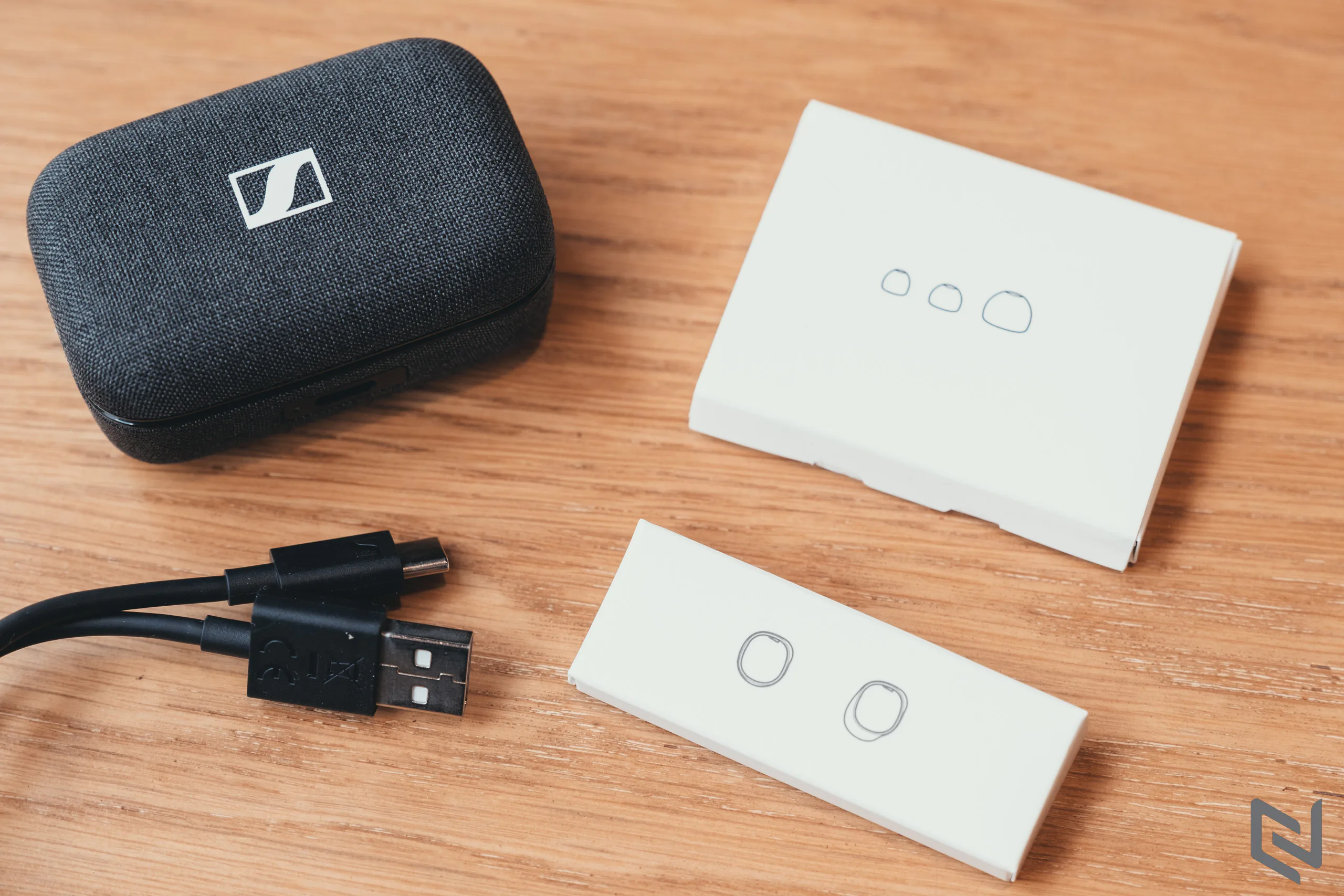 Đánh giá Sennheiser MOMENTUM True Wireless 3: Chất âm dẫn đầu, giá quá dễ chịu
